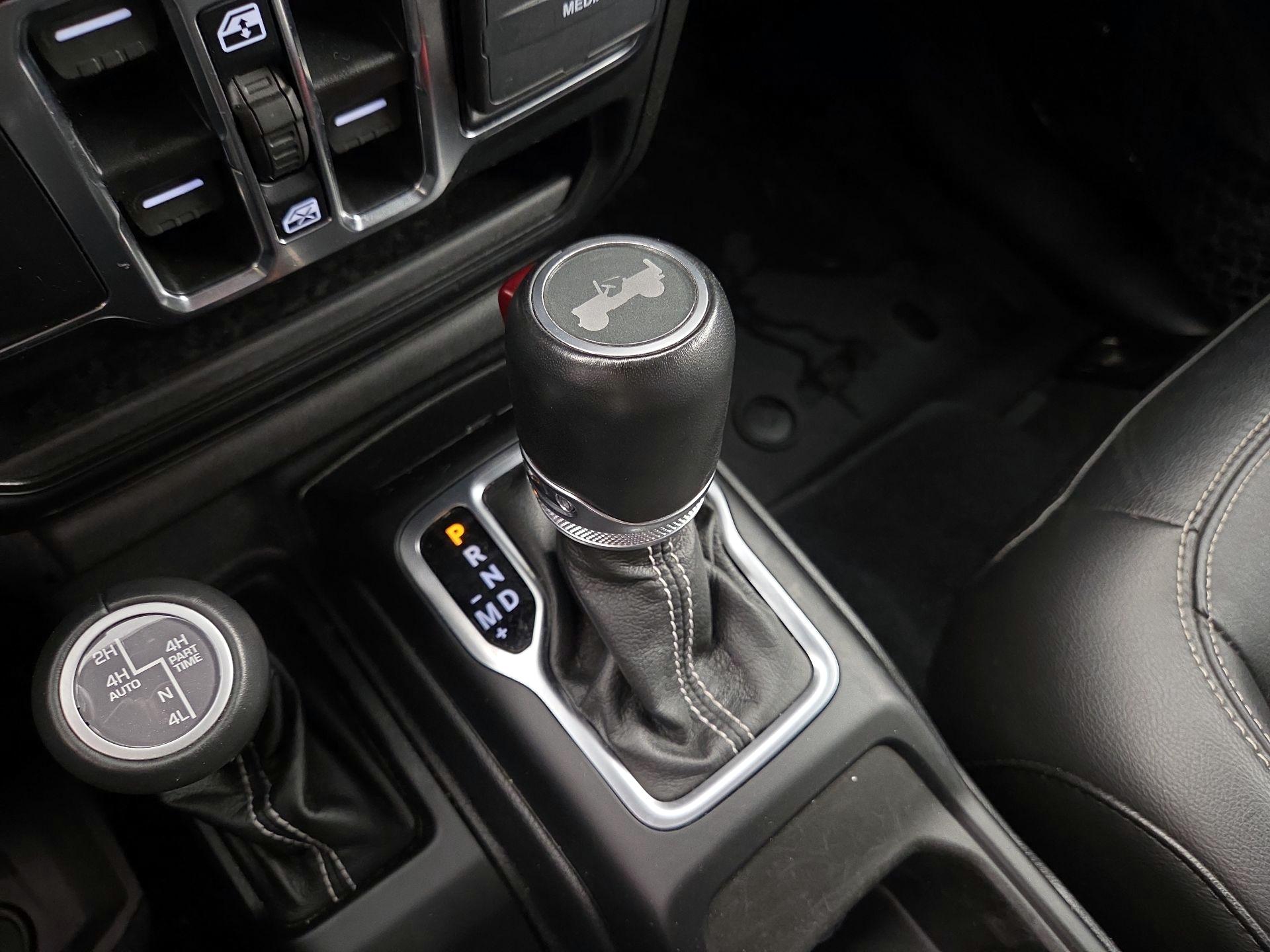 Thumbnail: 2023 Jeep Wrangler - 18