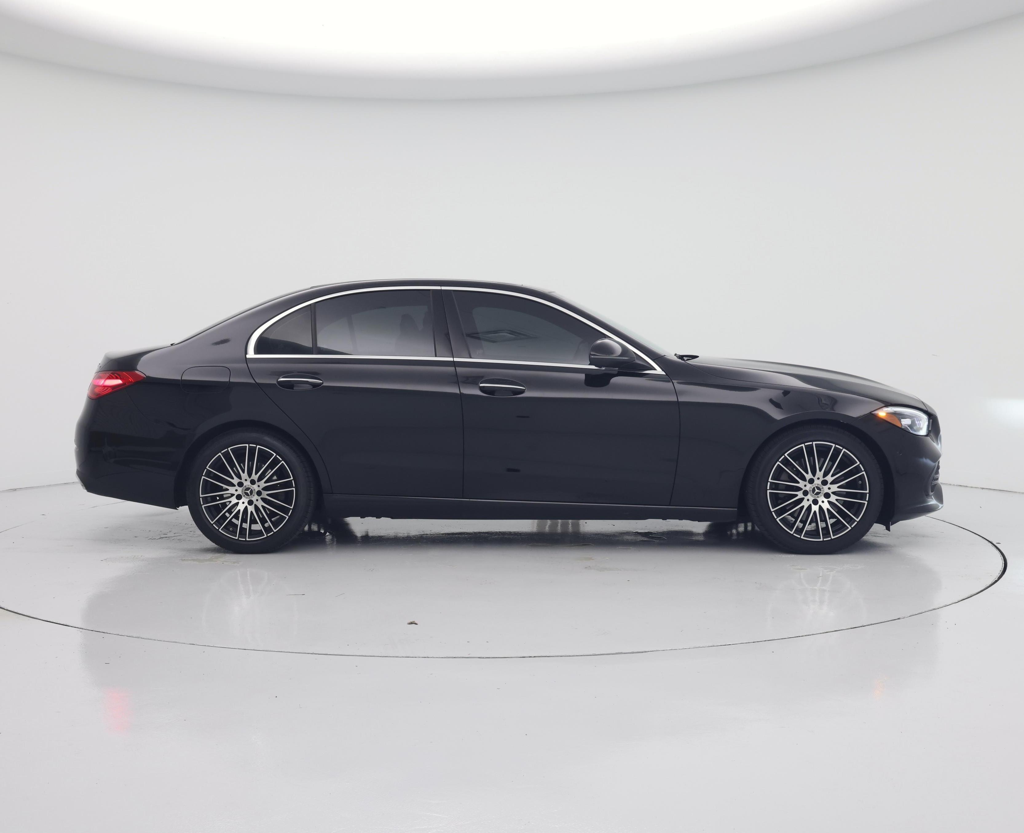 Thumbnail: 2023 Mercedes-Benz C-Class - 7
