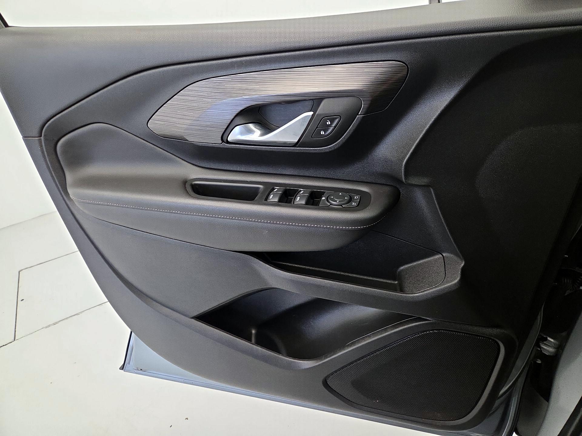 Thumbnail: 2023 GMC Terrain - 12