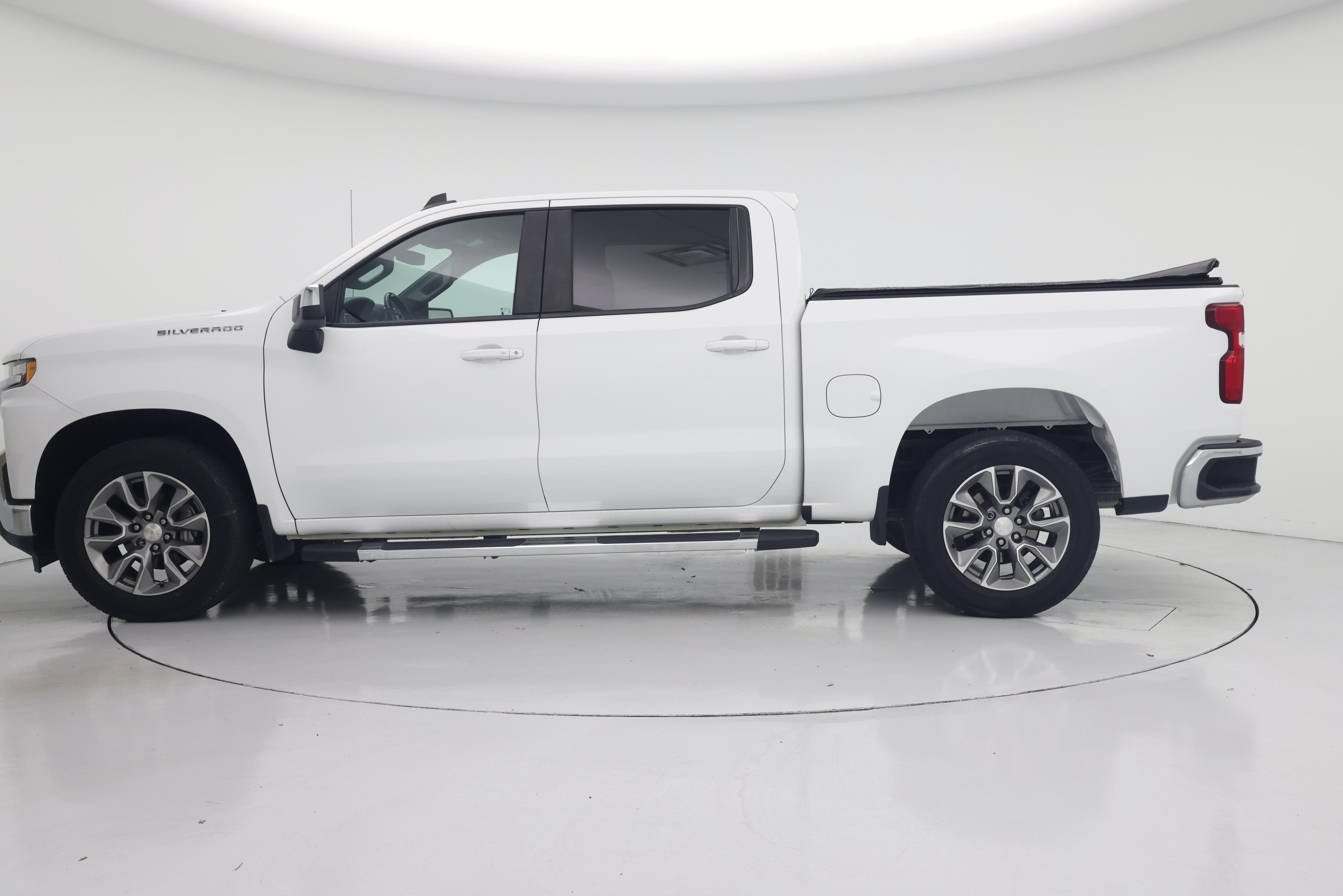 Thumbnail: 2021 Chevrolet Silverado 1500 - 3