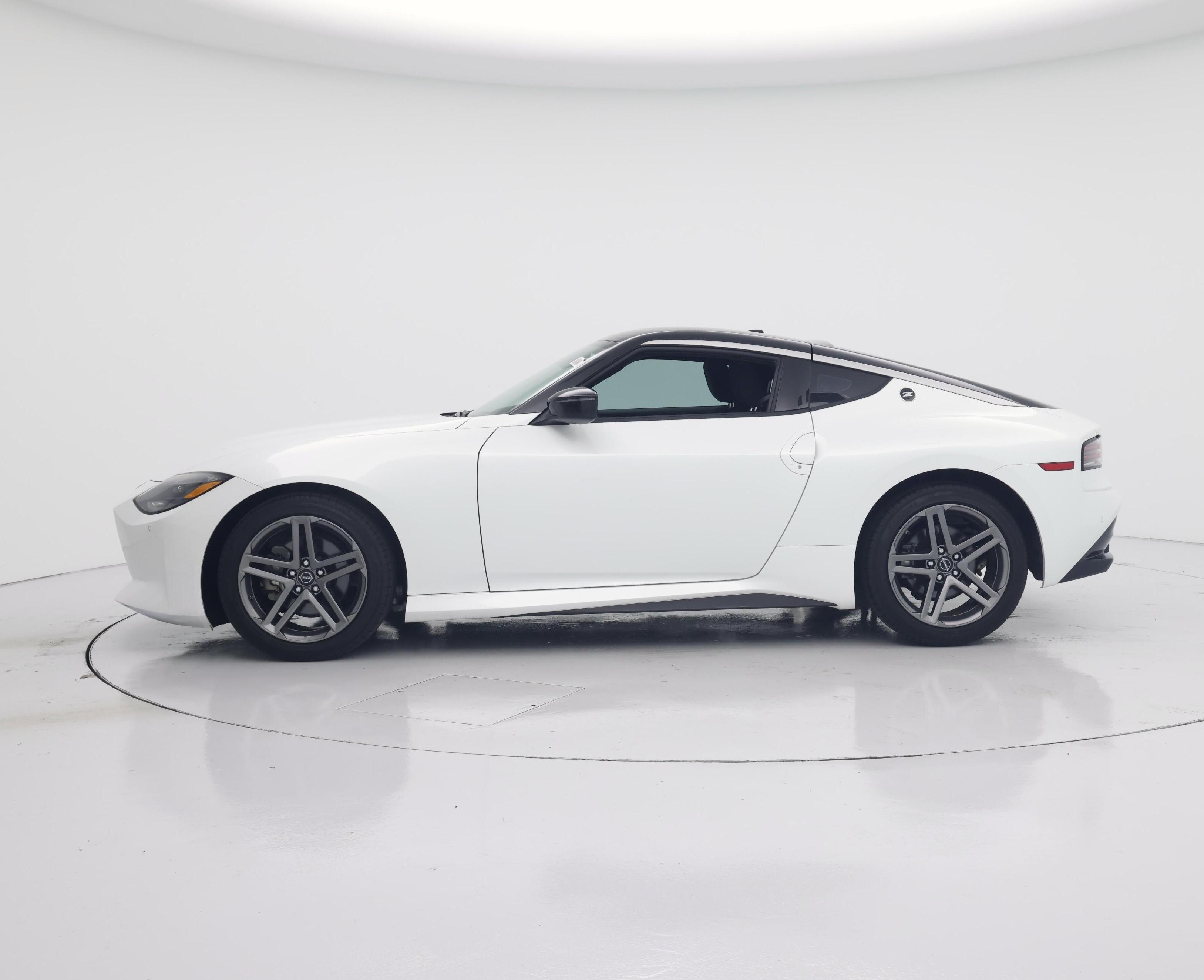 Thumbnail: 2023 Nissan Z - 3
