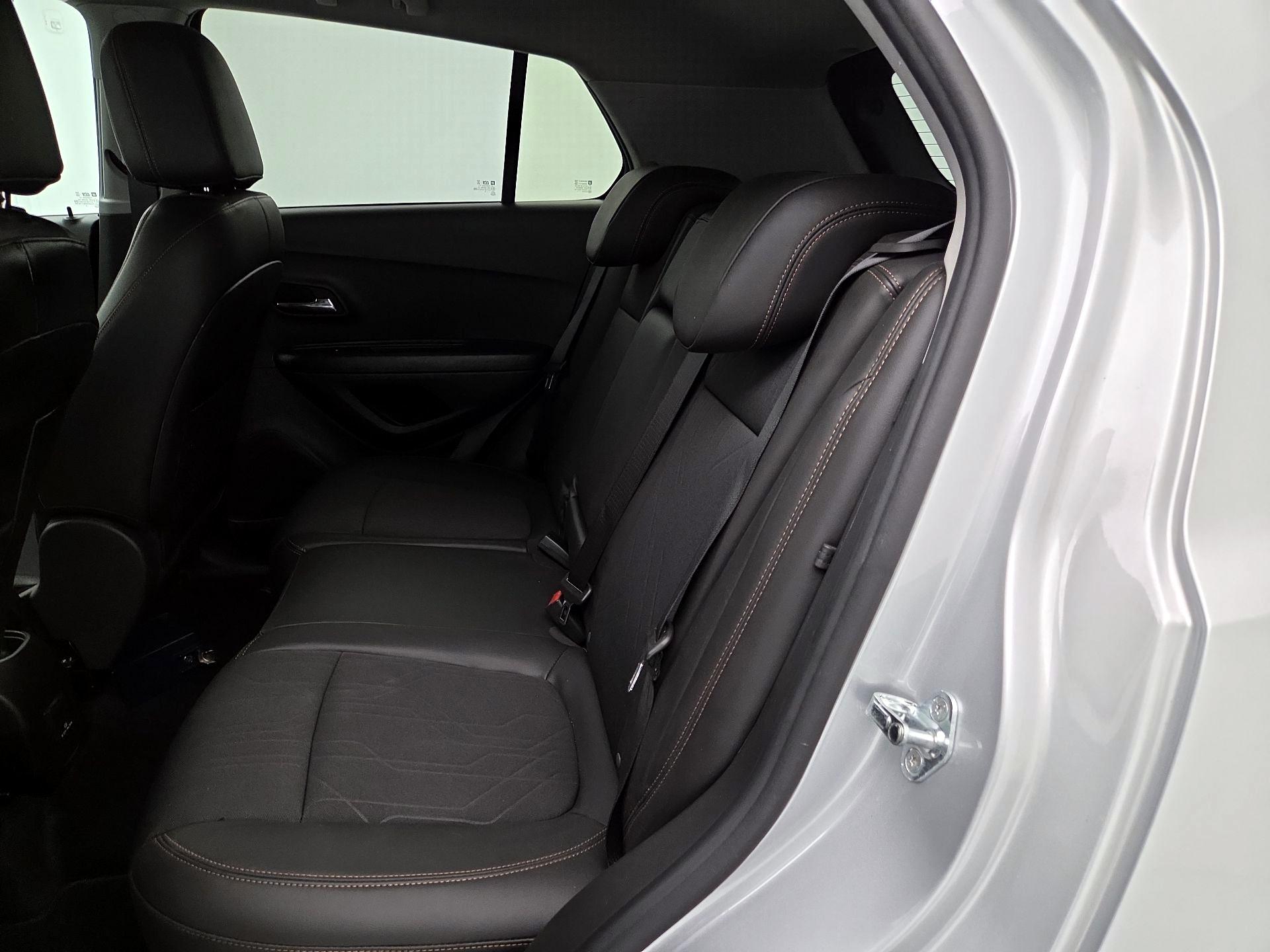 Thumbnail: 2022 Chevrolet Trax - 19