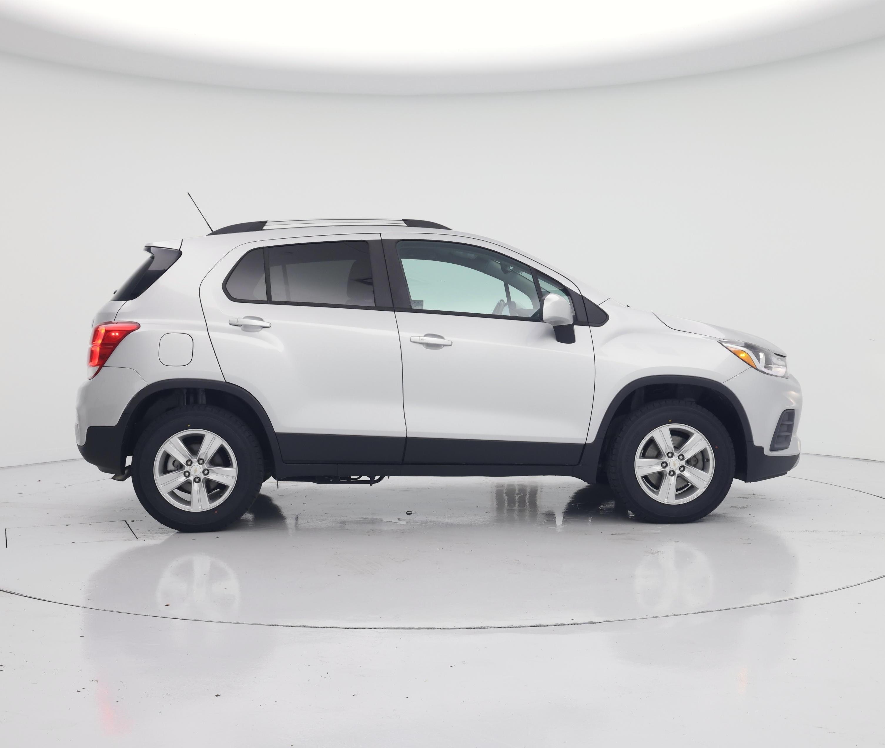 Thumbnail: 2022 Chevrolet Trax - 7