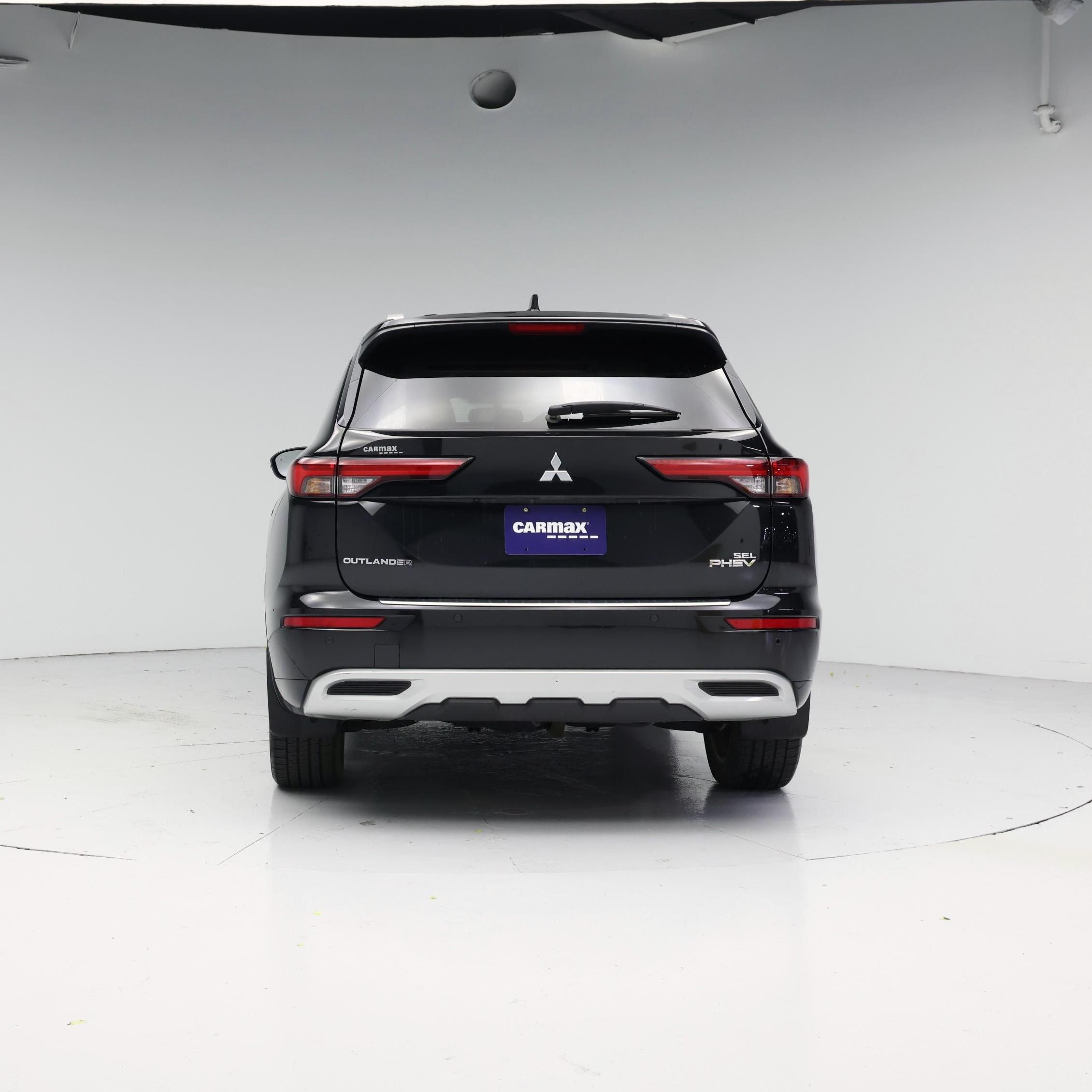 Thumbnail: 2023 Mitsubishi Outlander - 6