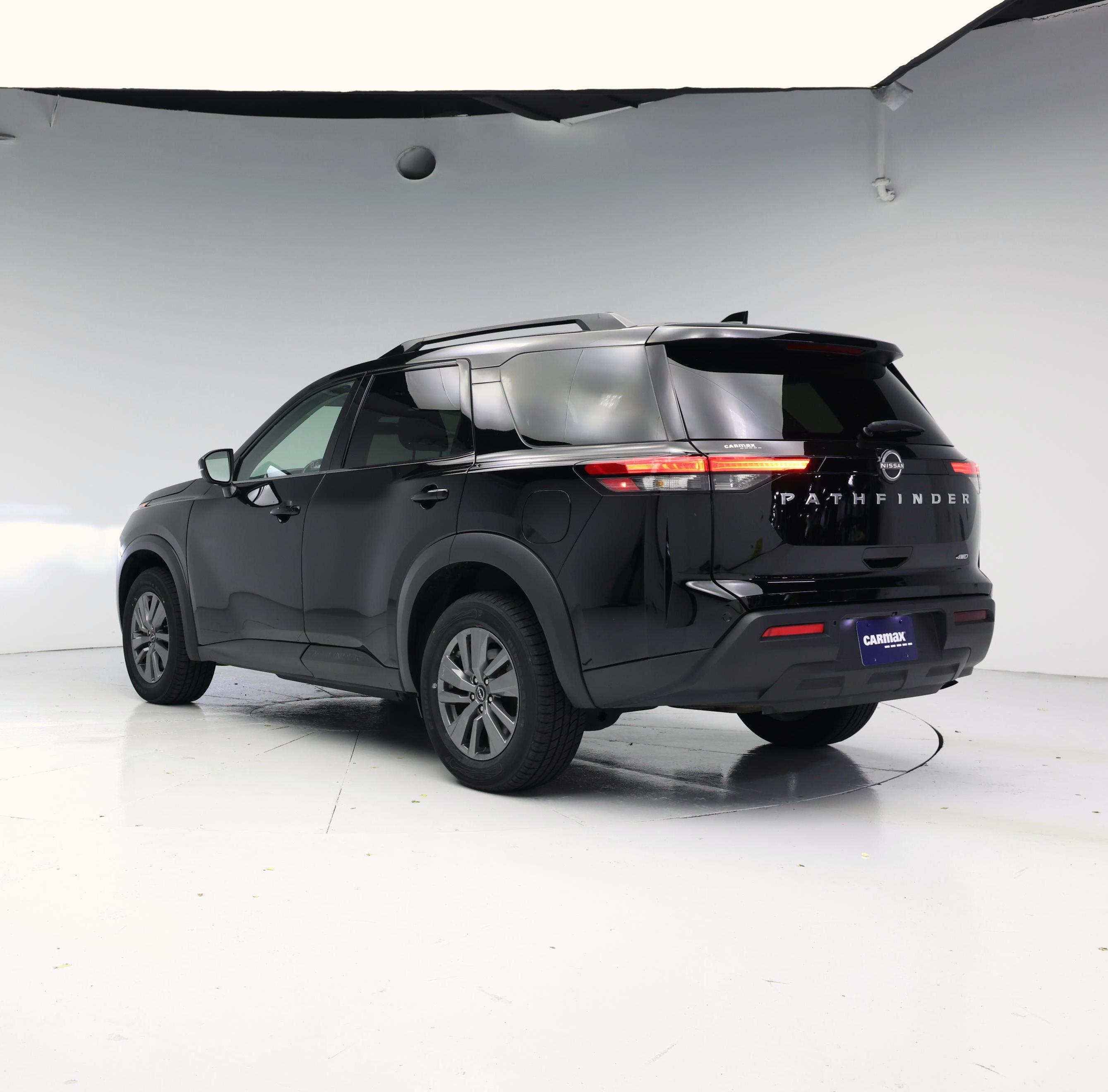 Thumbnail: 2025 Nissan Pathfinder - 2