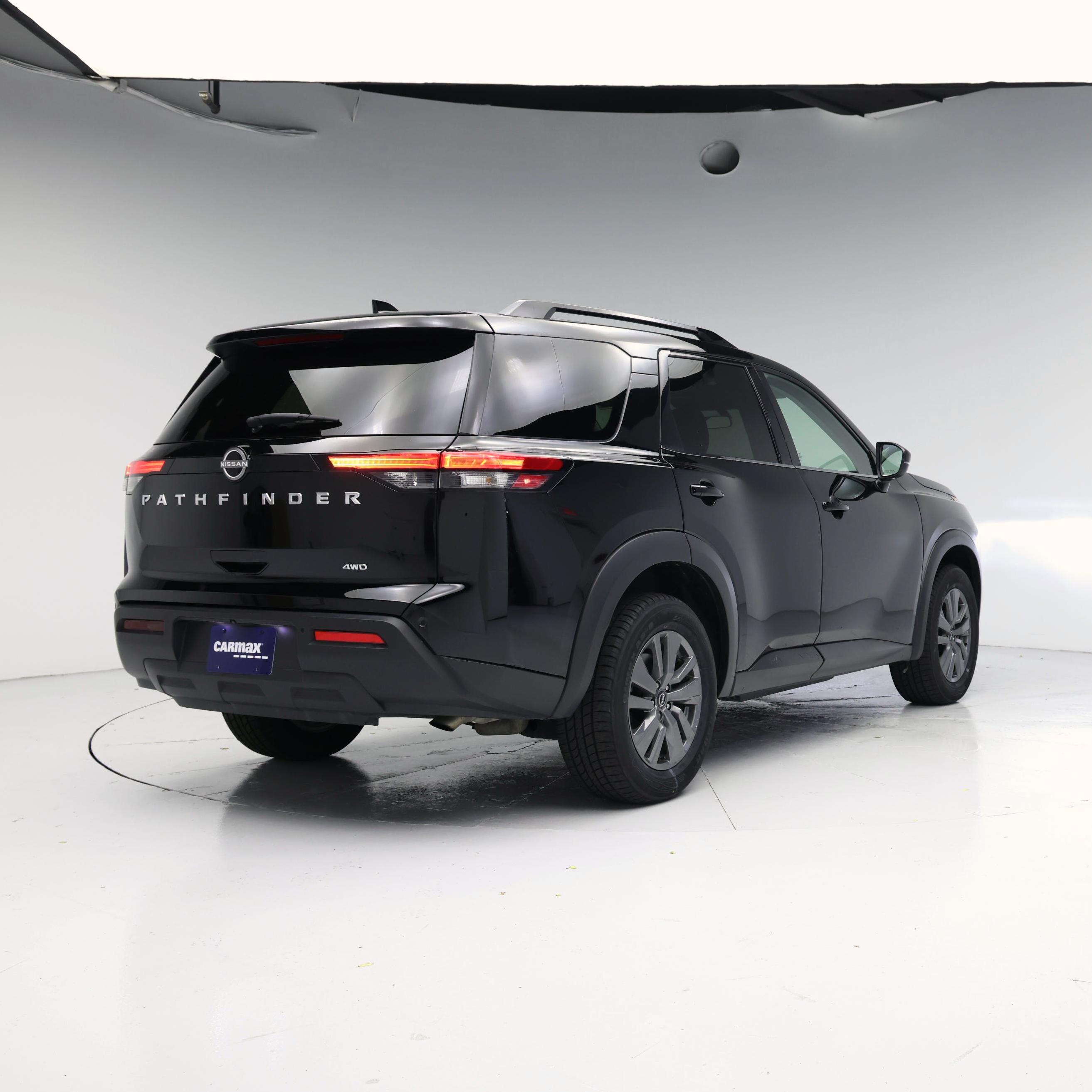 Thumbnail: 2025 Nissan Pathfinder - 8