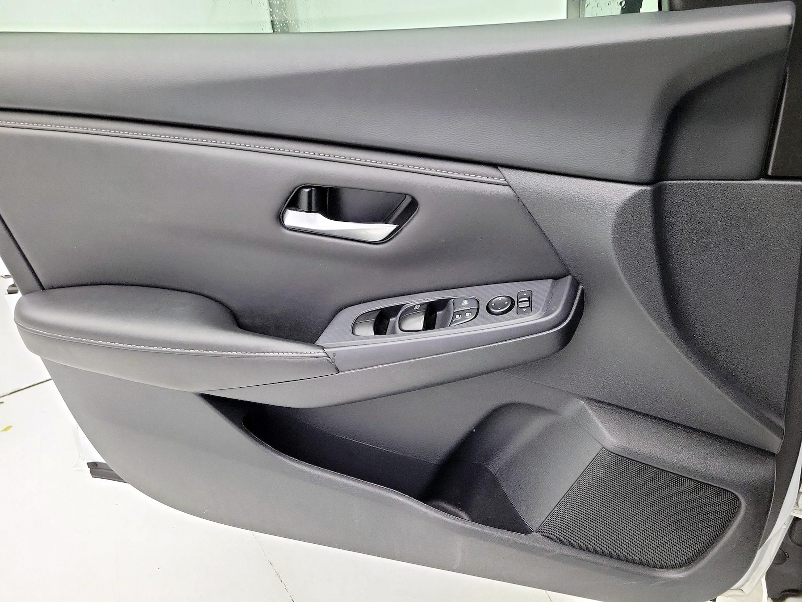 2024 Nissan Sentra SV - Photo 13