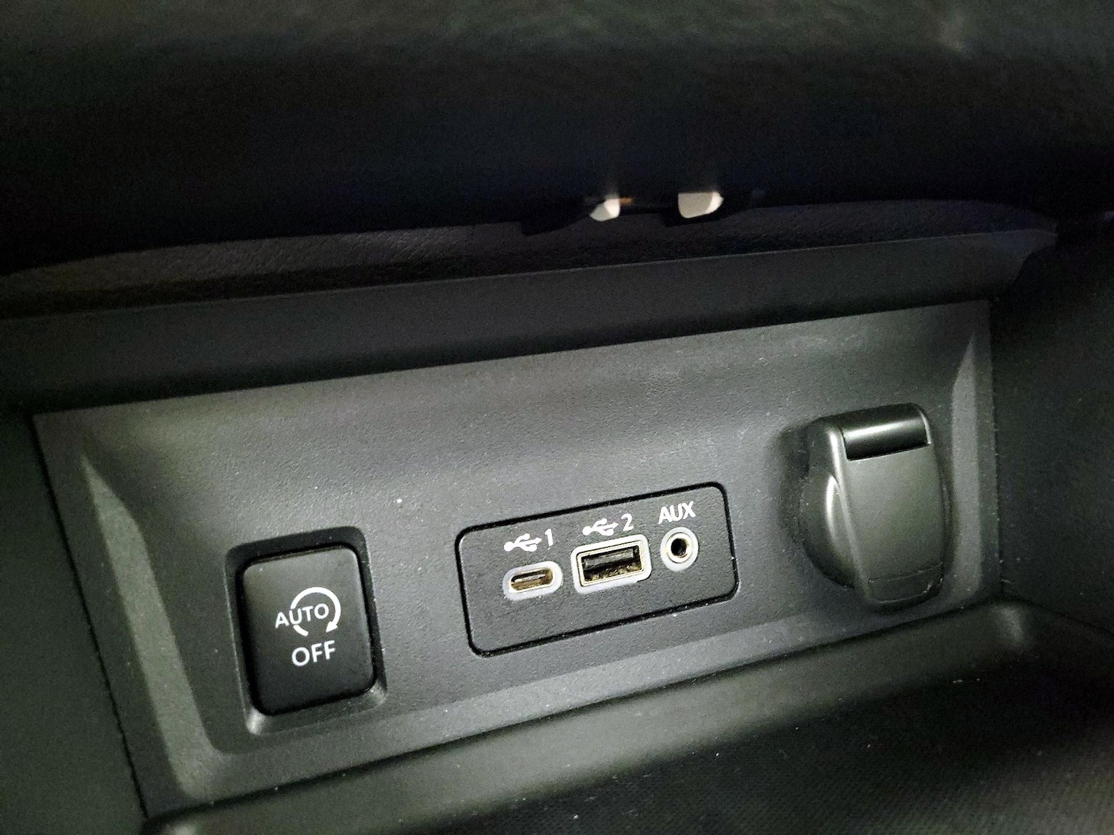 2024 Nissan Sentra SV - Photo 19