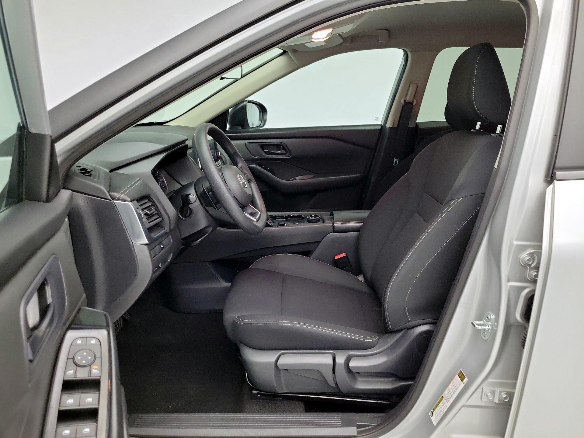 Thumbnail: 2024 Nissan Rogue - 11
