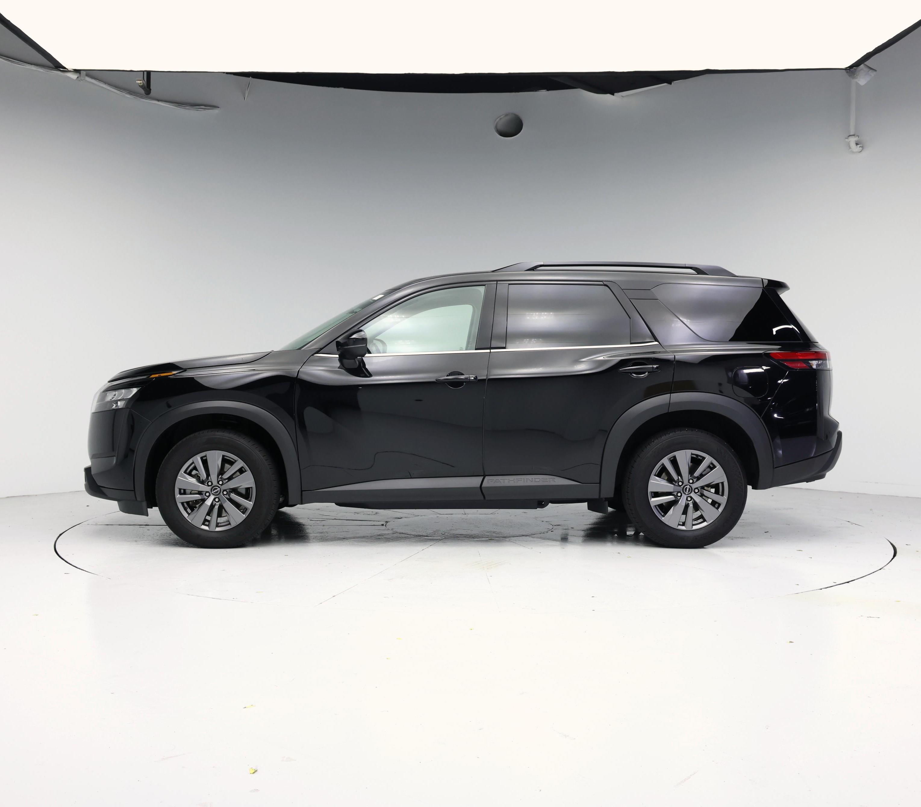 Thumbnail: 2025 Nissan Pathfinder - 3