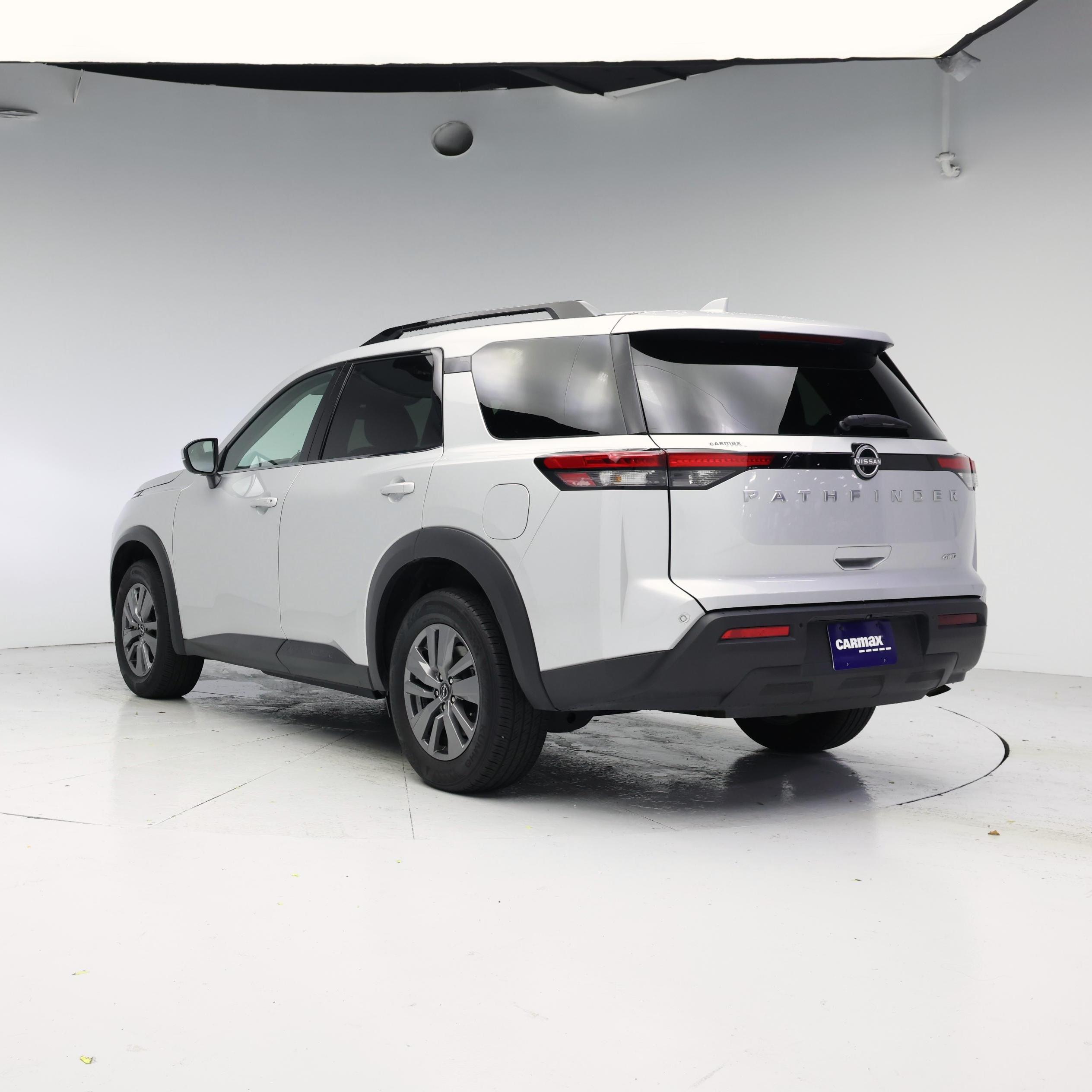 Thumbnail: 2025 Nissan Pathfinder - 2