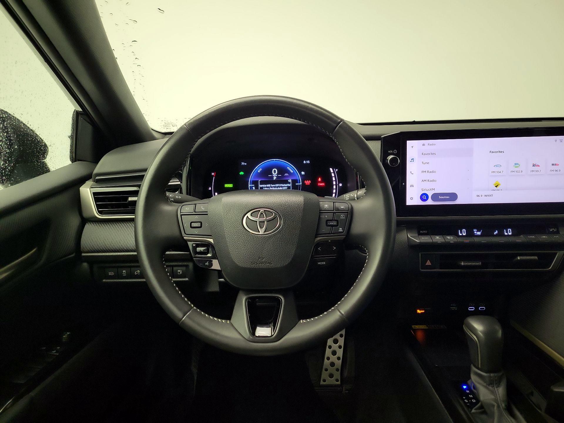 Thumbnail: 2025 Toyota Camry - 10
