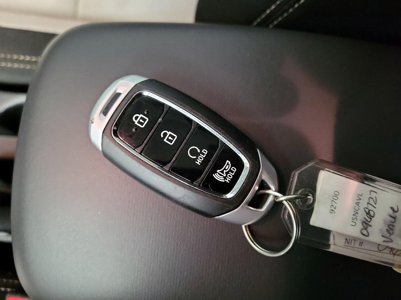 2025 Hyundai Venue SEL - Photo 25