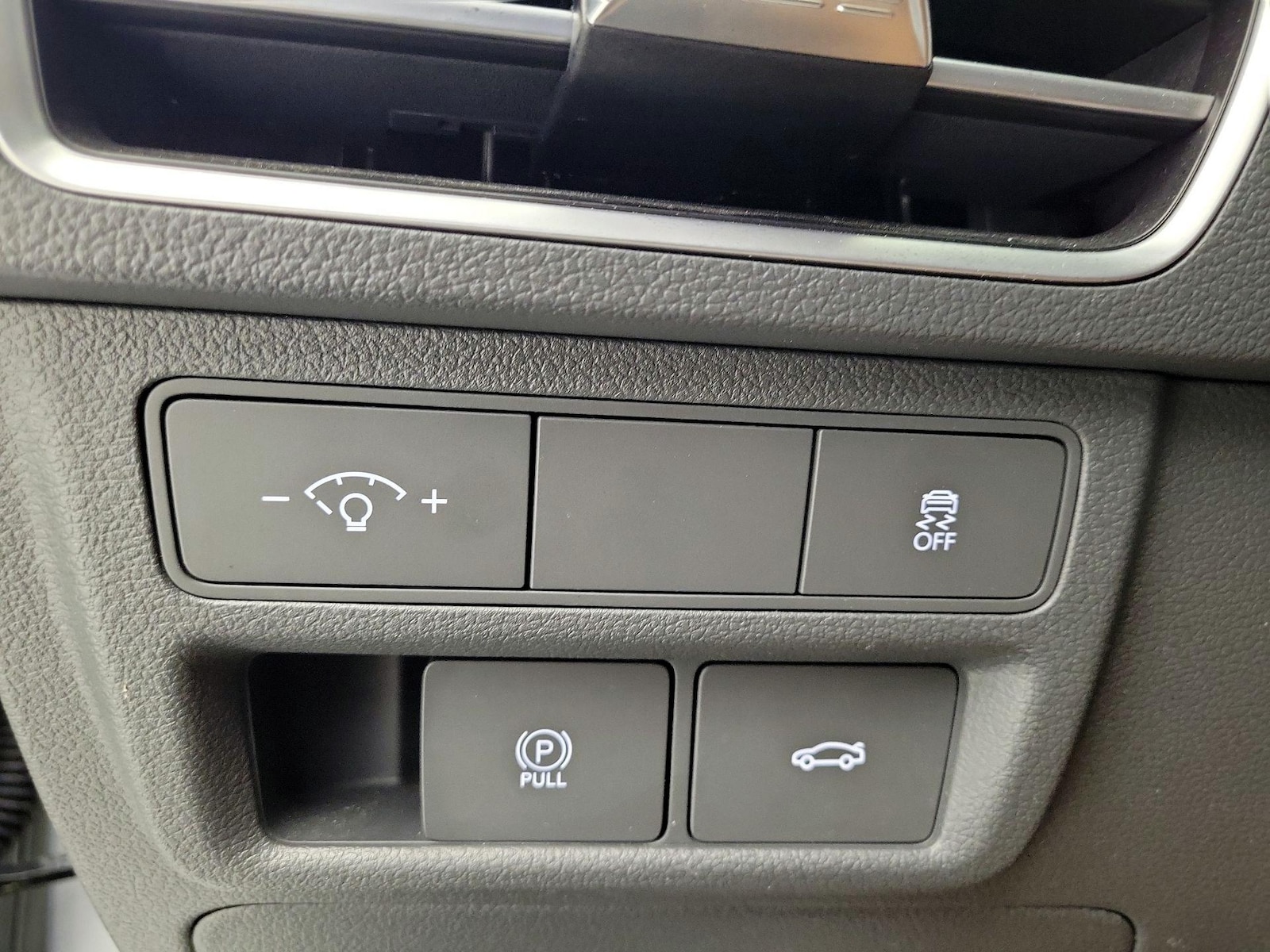 2025 Hyundai Sonata SEL - Photo 14