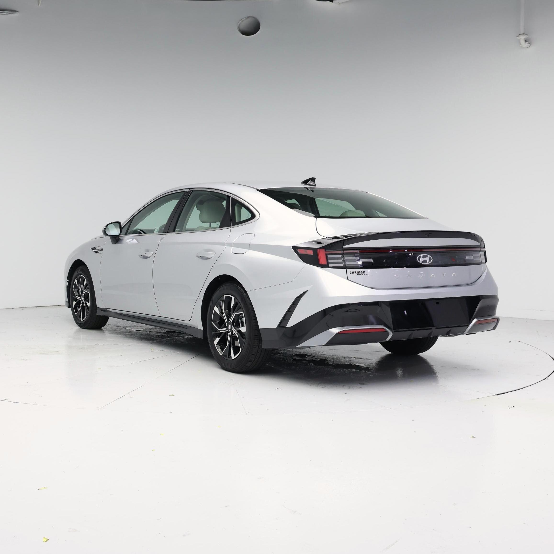 Thumbnail: 2025 Hyundai Sonata - 2