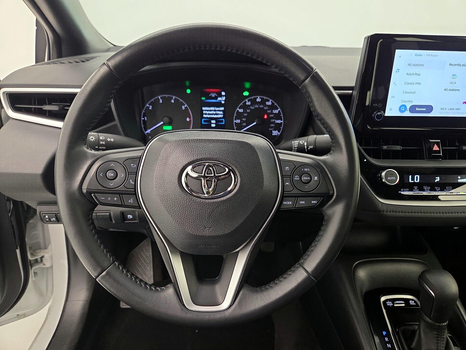 Thumbnail: 2024 Toyota Corolla - 10
