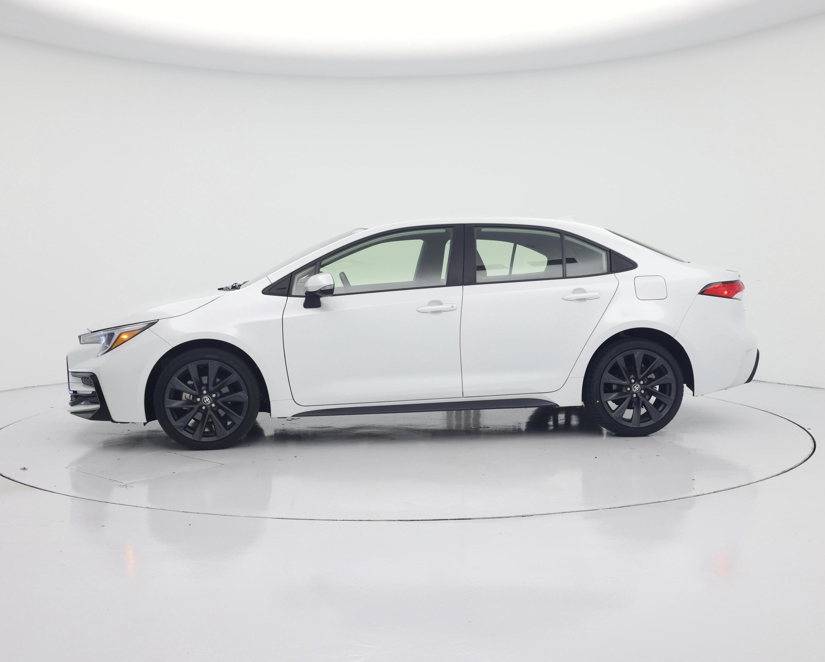 Thumbnail: 2024 Toyota Corolla - 3
