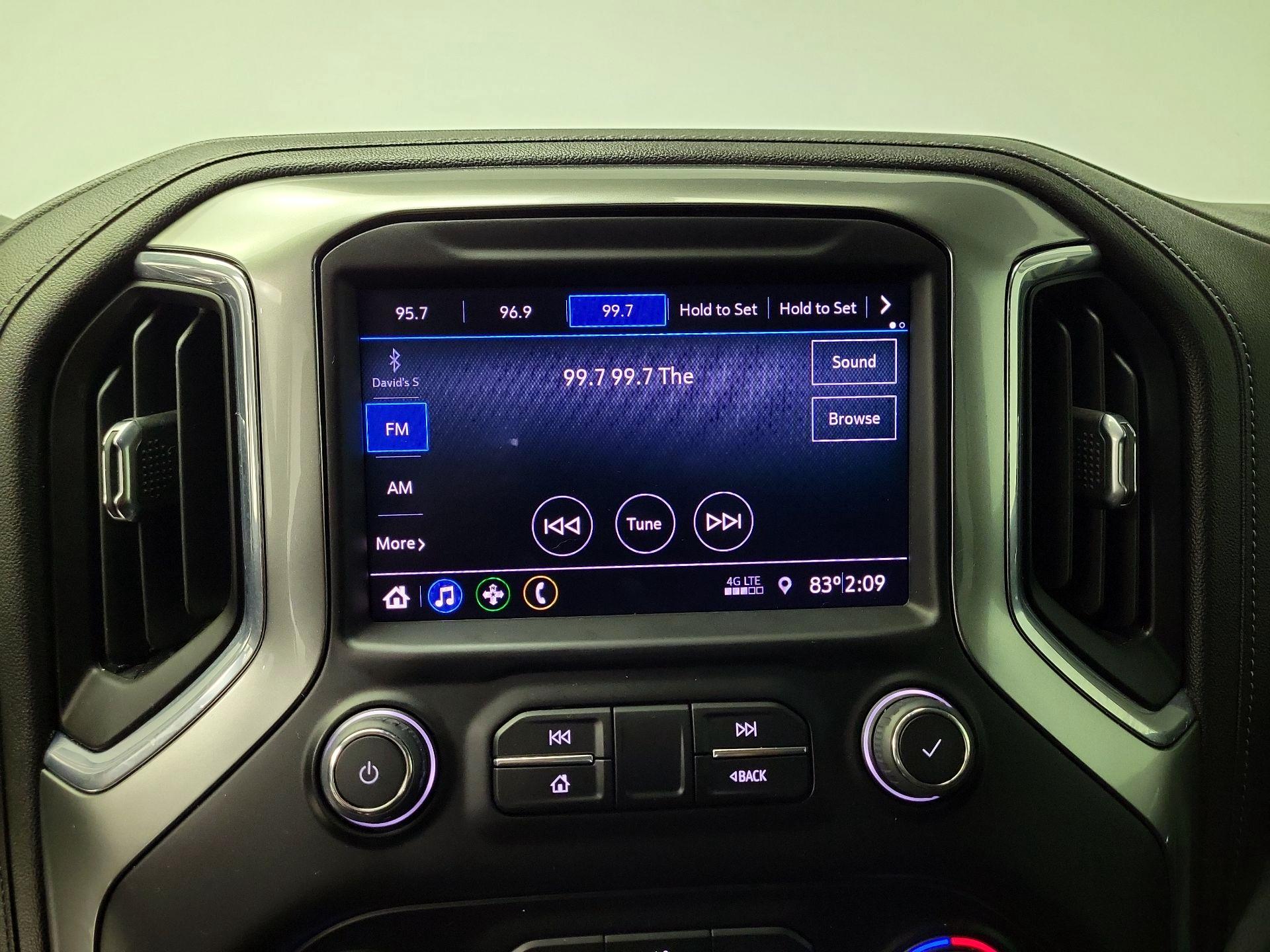 Thumbnail: 2021 Chevrolet Silverado 1500 - 15