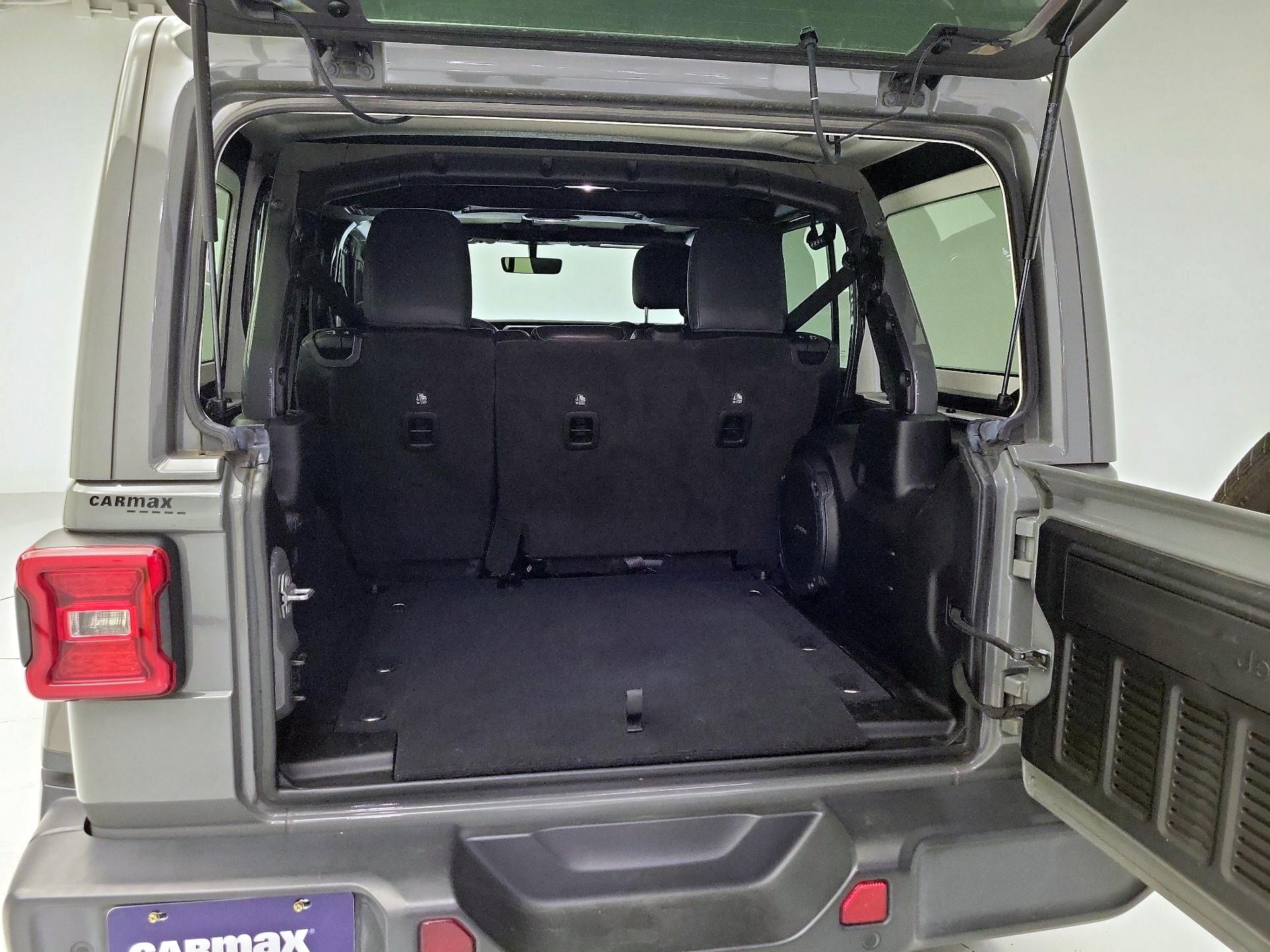 Thumbnail: 2018 Jeep Wrangler - 20