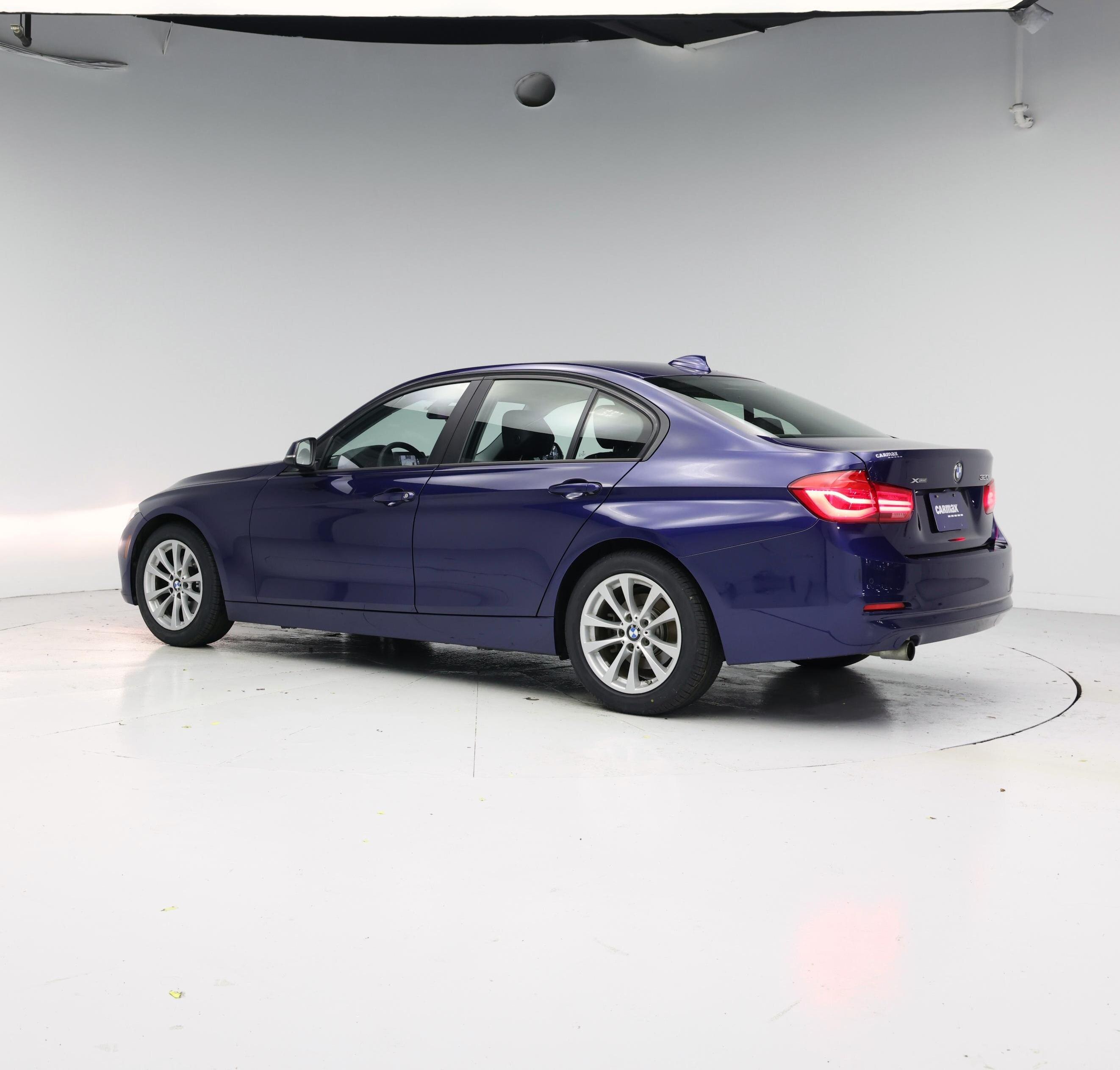 Thumbnail: 2017 BMW 3 Series - 2