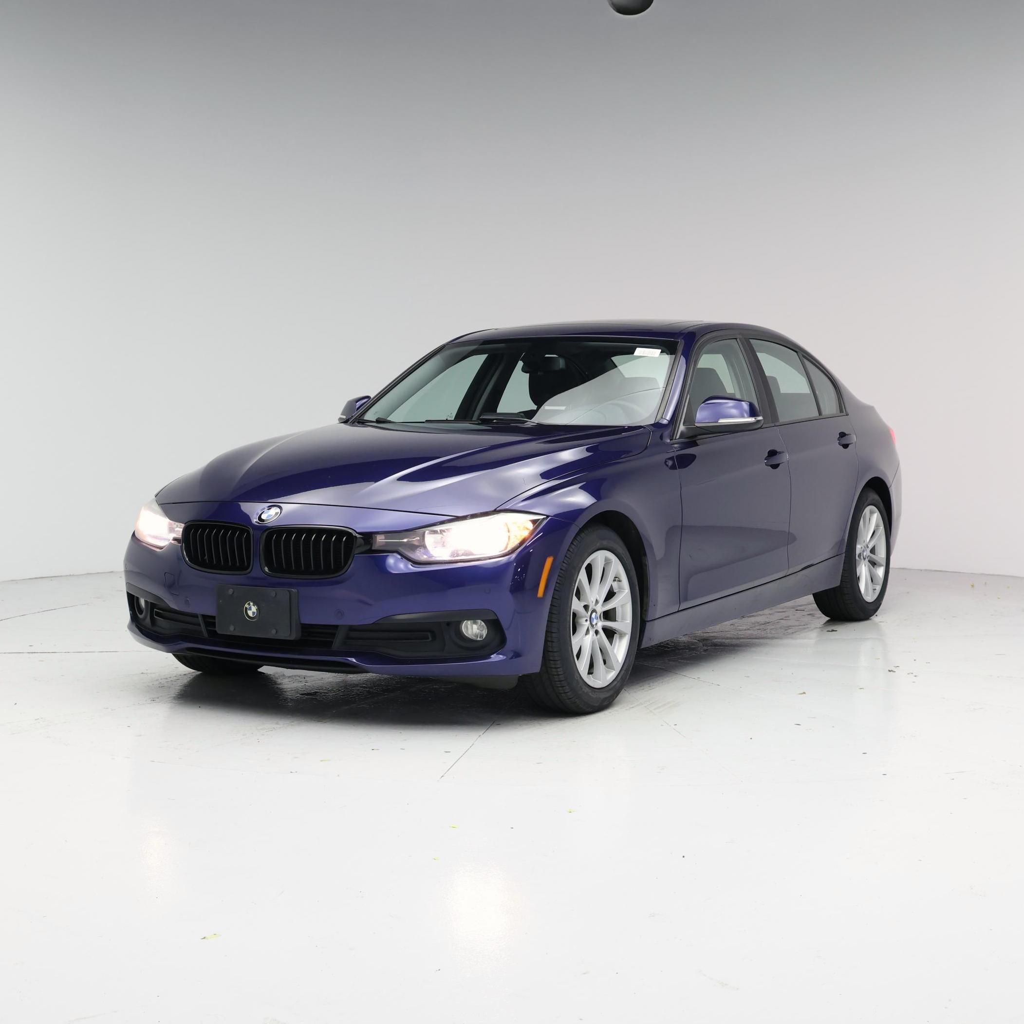 Thumbnail: 2017 BMW 3 Series - 4