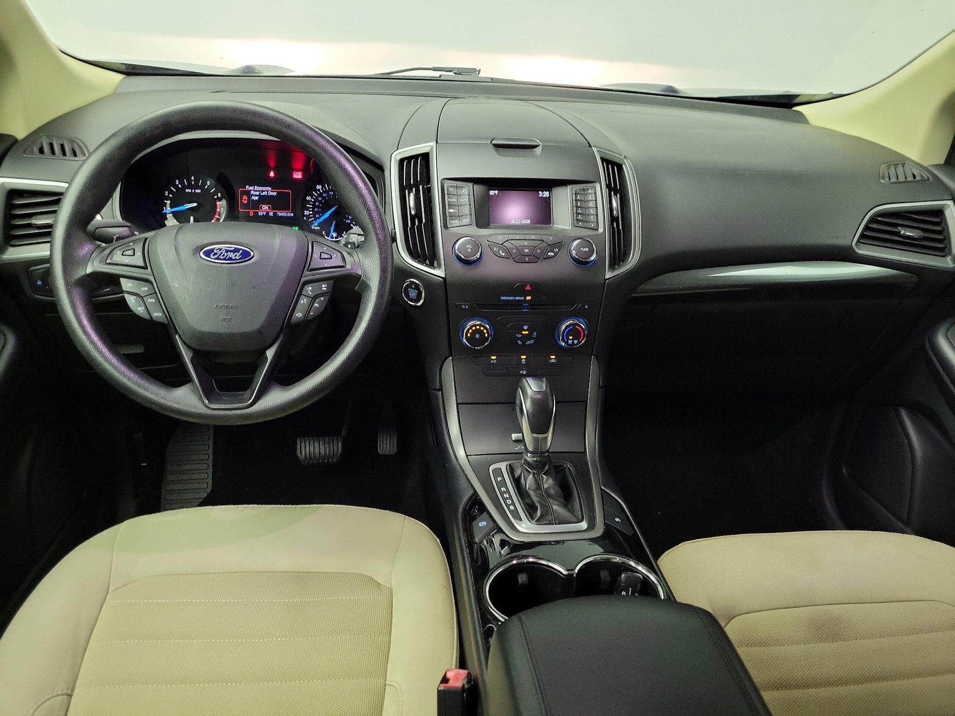 Thumbnail: 2016 Ford Edge - 9