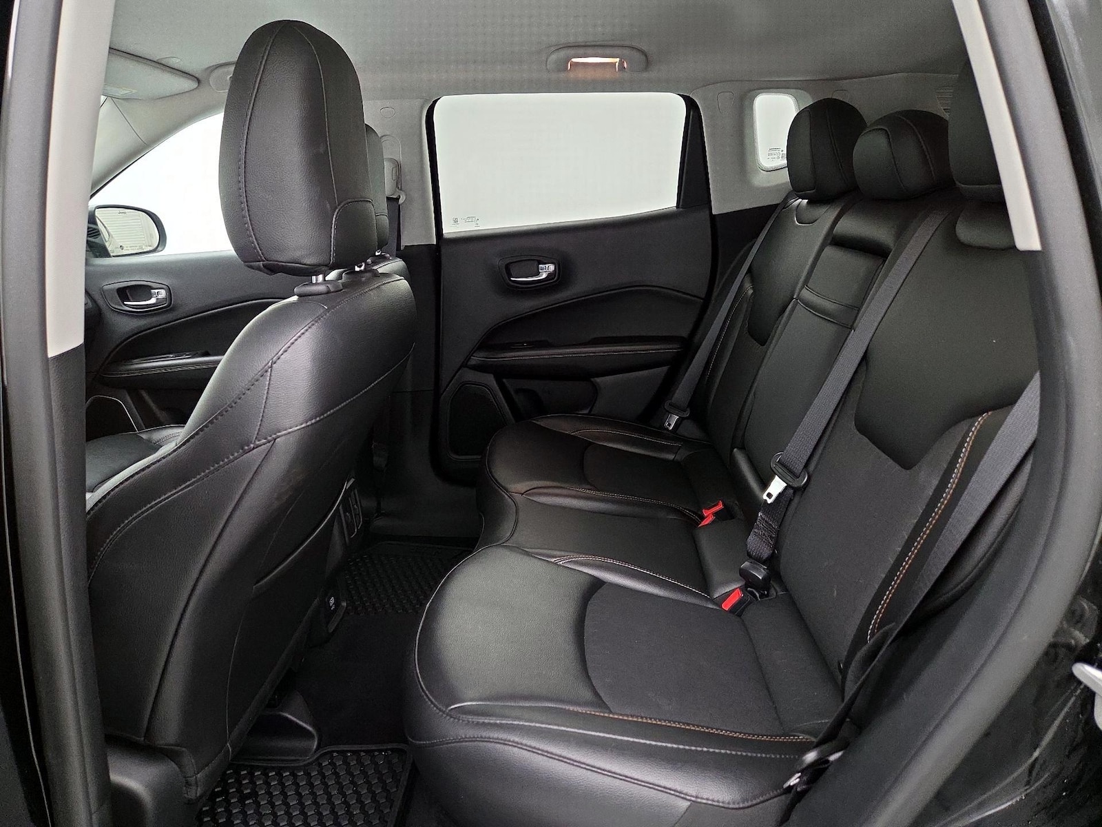 2020 Jeep Compass Latitude - Photo 20
