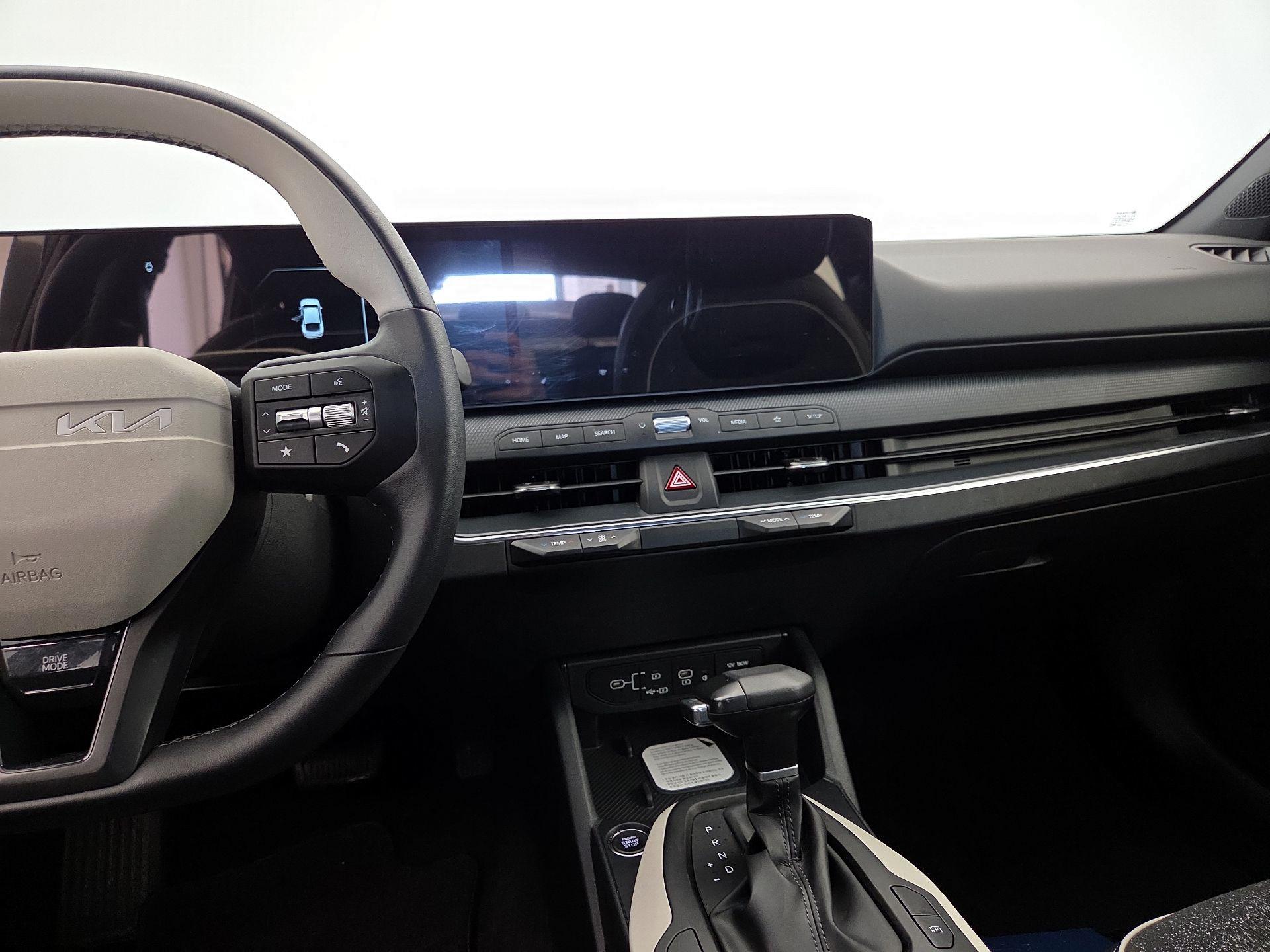 Thumbnail: 2025 Kia K4 - 9