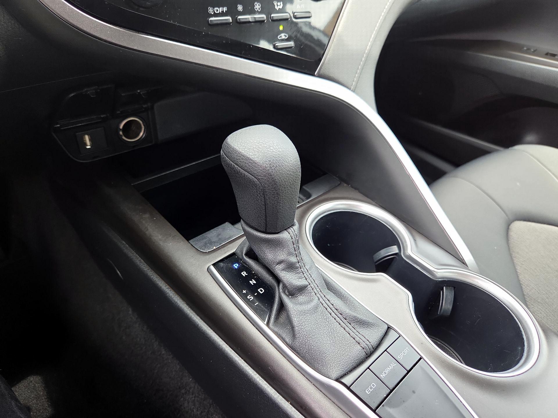 Thumbnail: 2024 Toyota Camry - 17