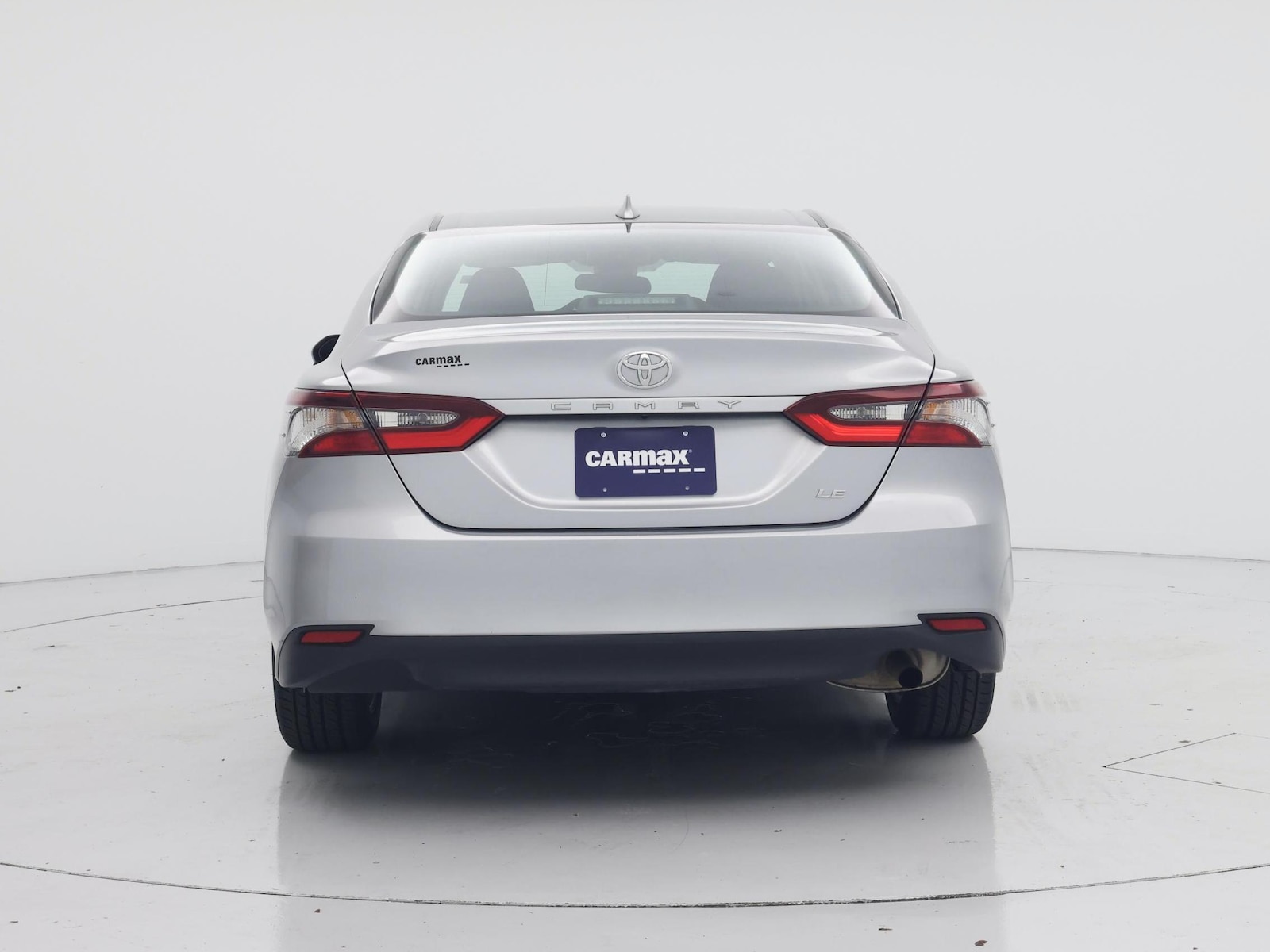 2024 Toyota Camry LE - Photo 7