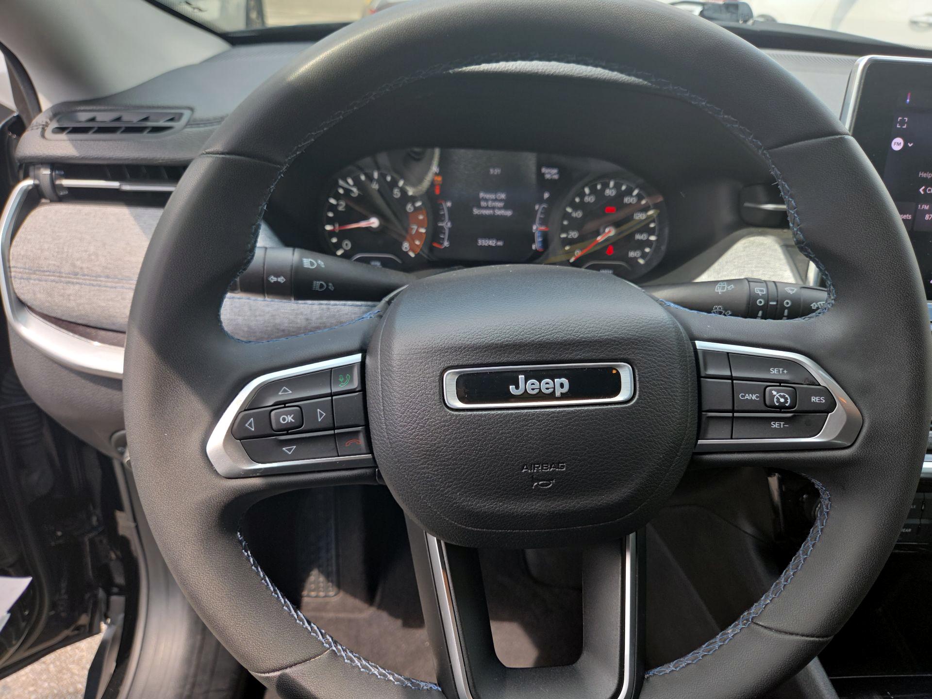 Thumbnail: 2022 Jeep Compass - 10