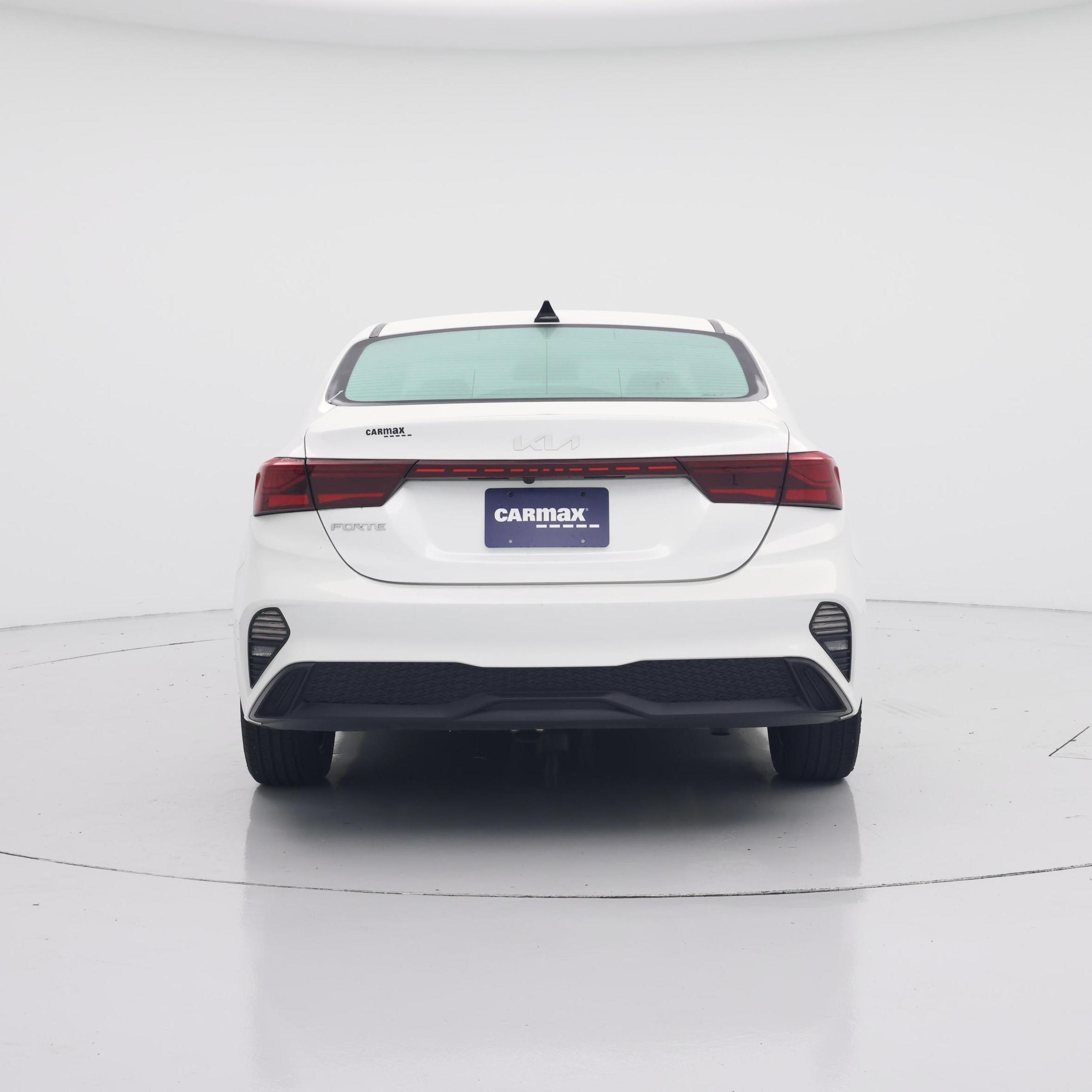 Thumbnail: 2024 Kia Forte - 6