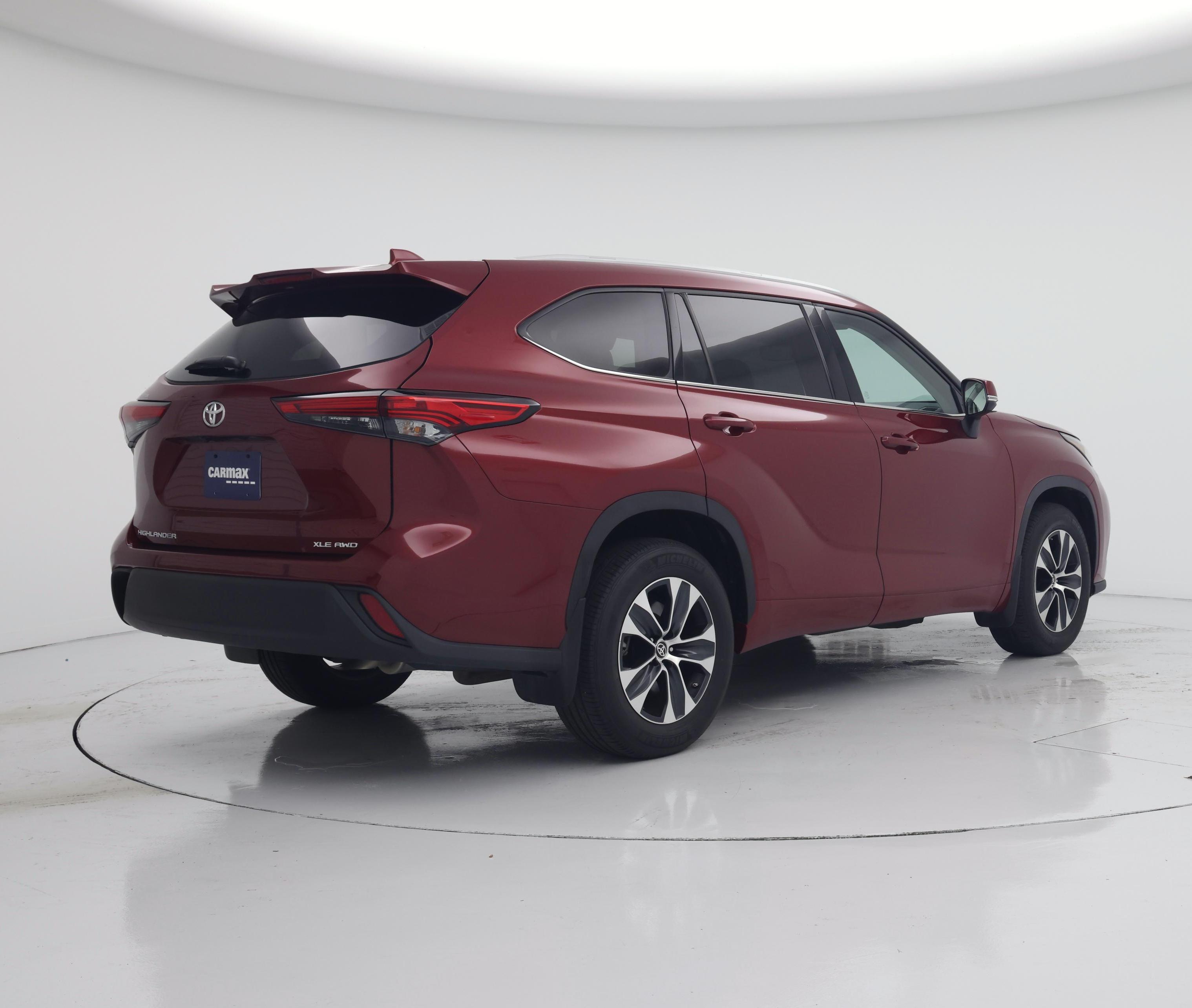 Thumbnail: 2022 Toyota Highlander - 8
