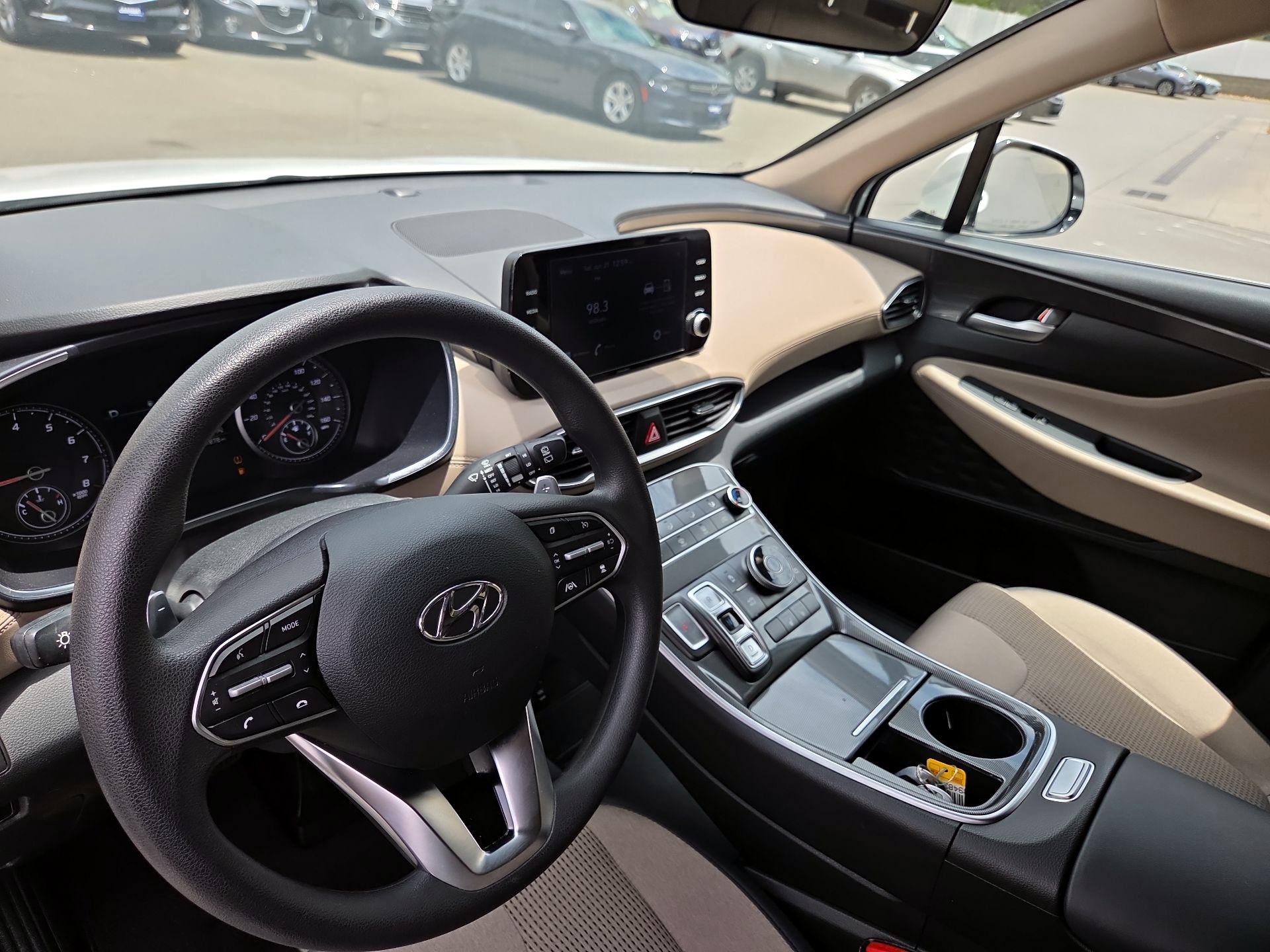 Thumbnail: 2022 Hyundai Santa Fe - 9