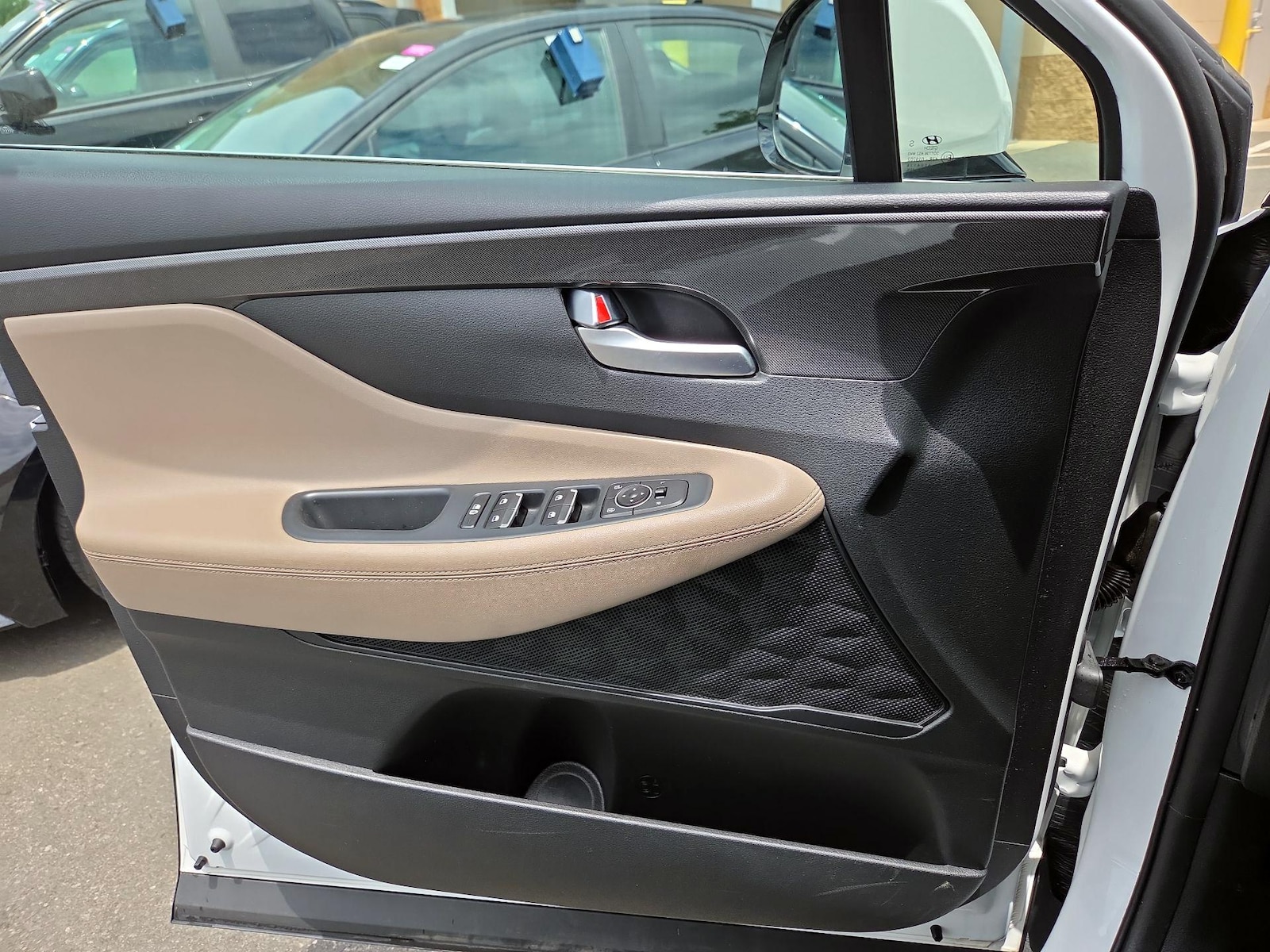 2022 Hyundai Santa Fe SEL - Photo 13