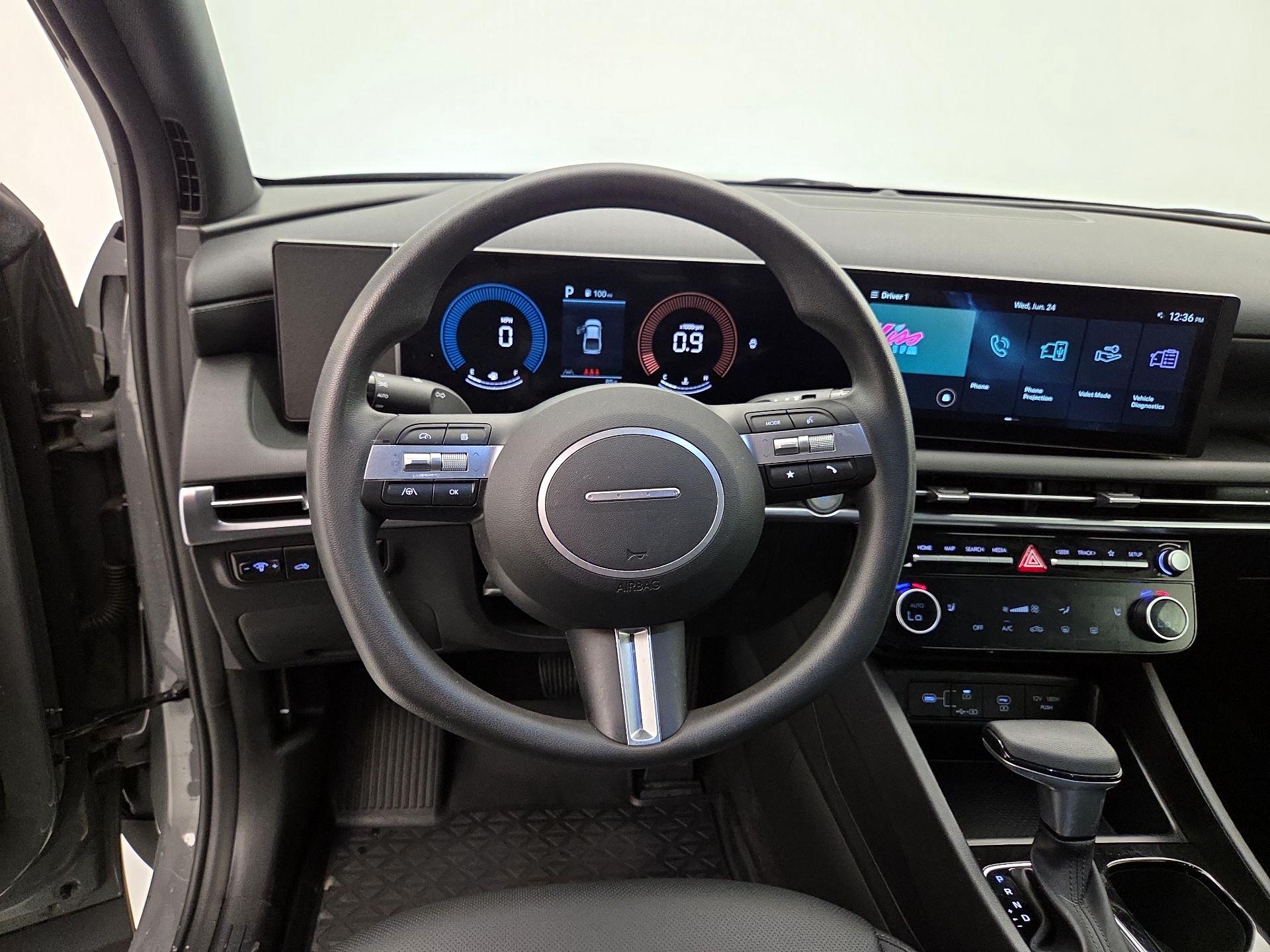 Thumbnail: 2025 Hyundai Santa Cruz - 10