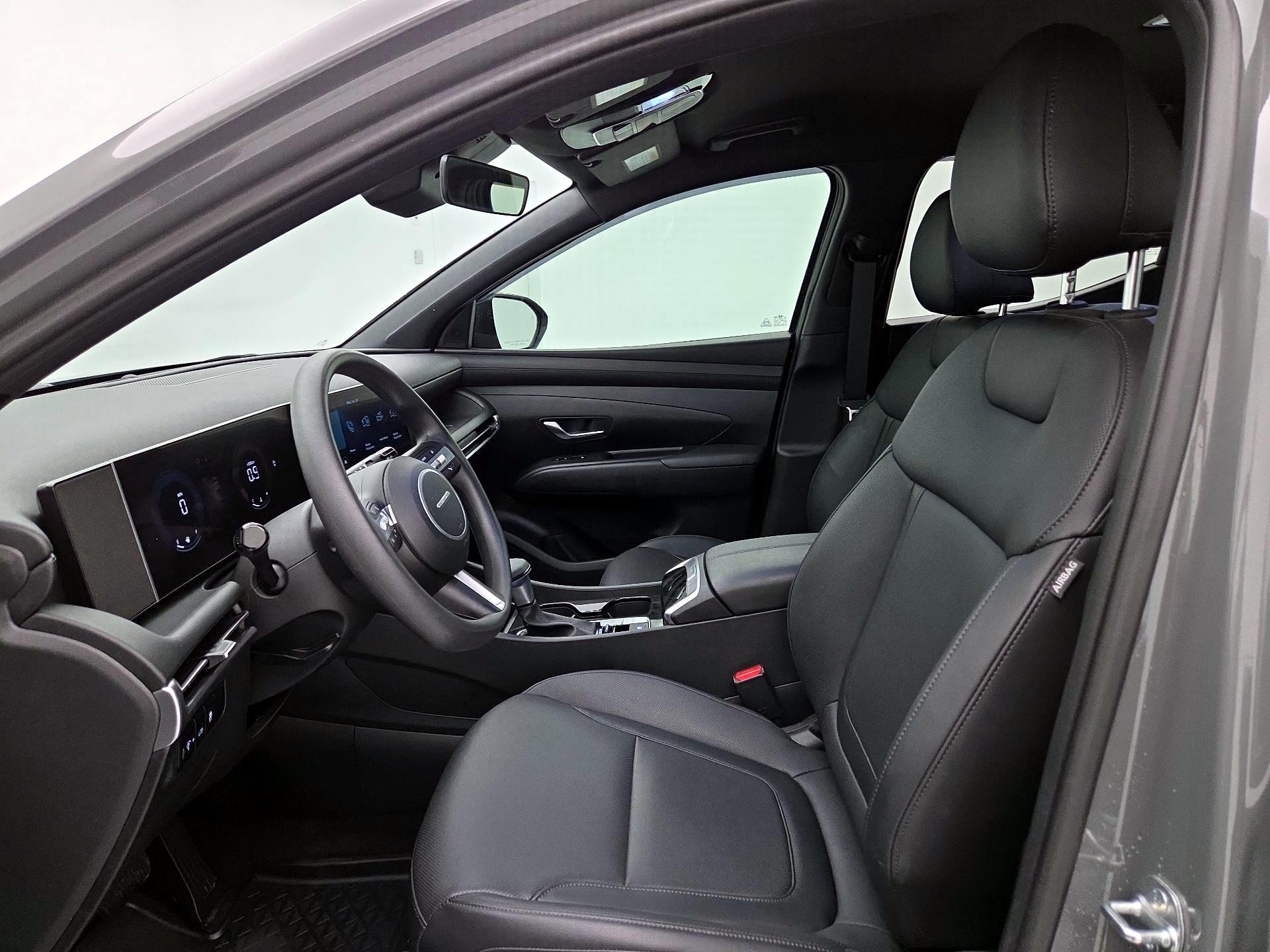 Thumbnail: 2025 Hyundai Santa Cruz - 11