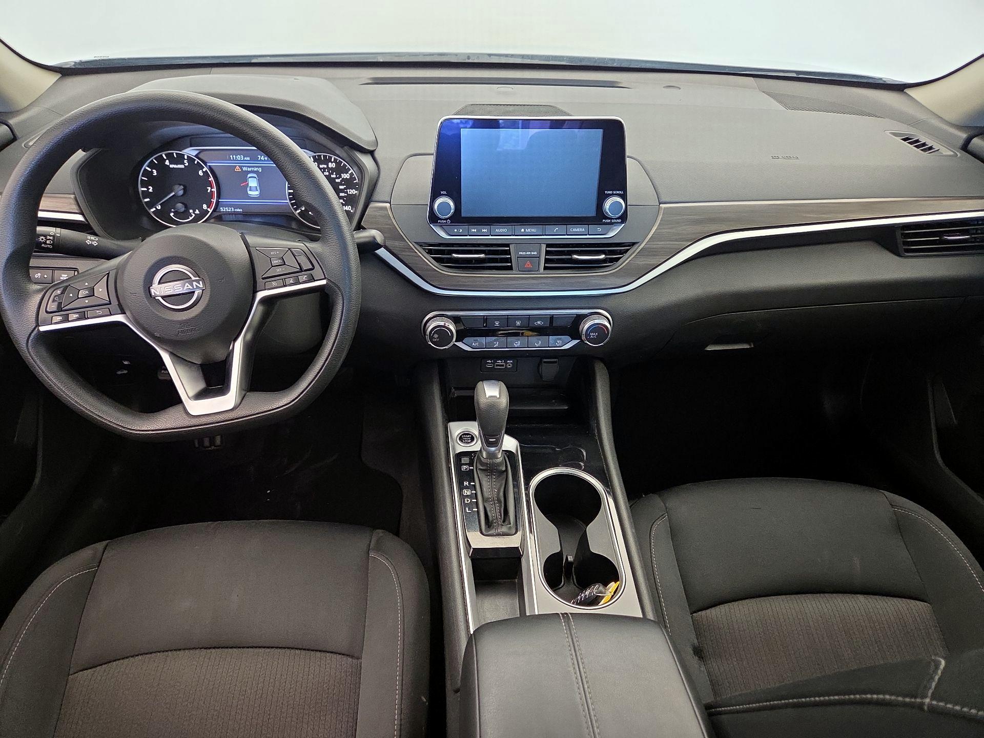 Thumbnail: 2024 Nissan Altima - 9