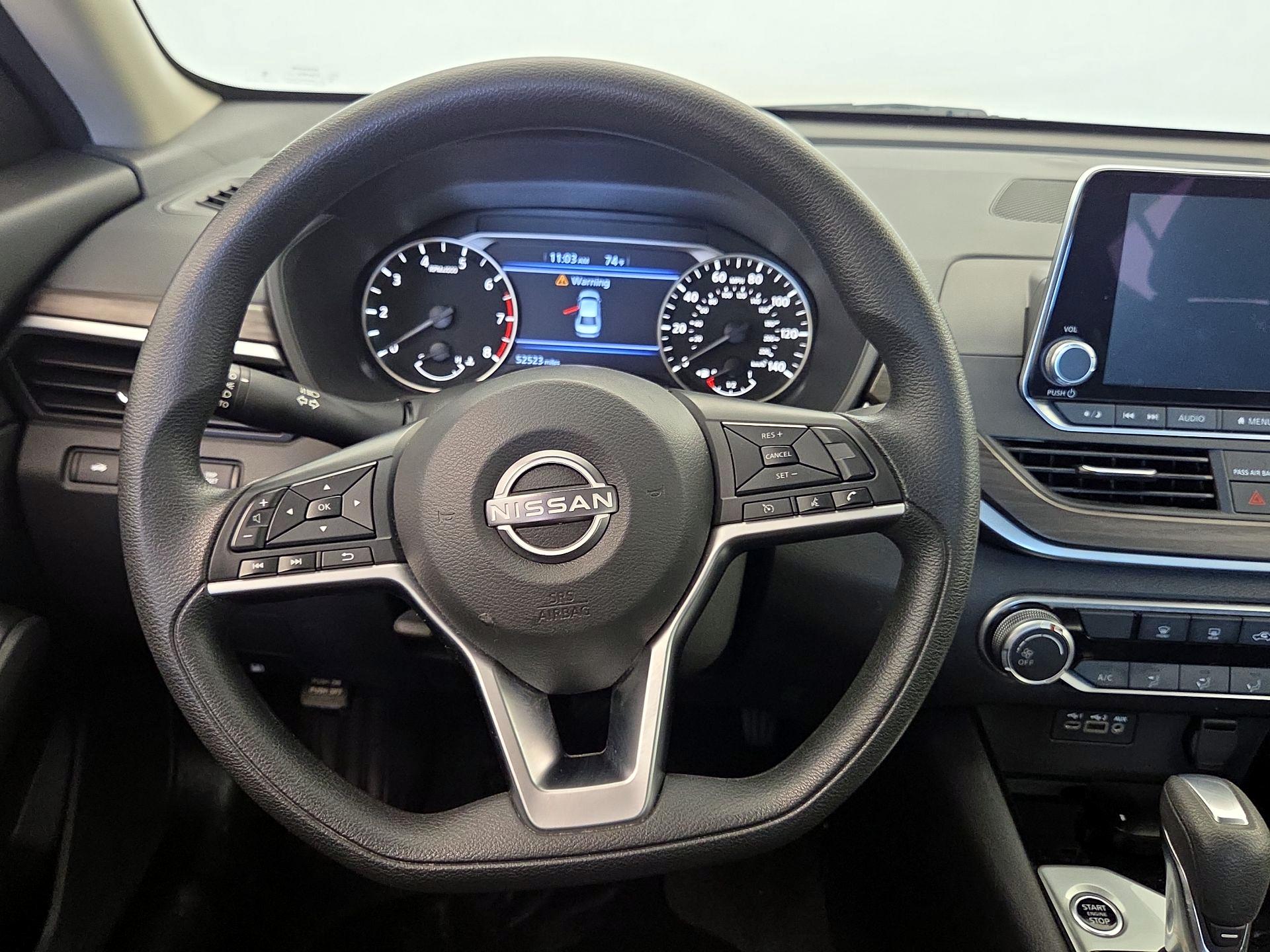 Thumbnail: 2024 Nissan Altima - 10