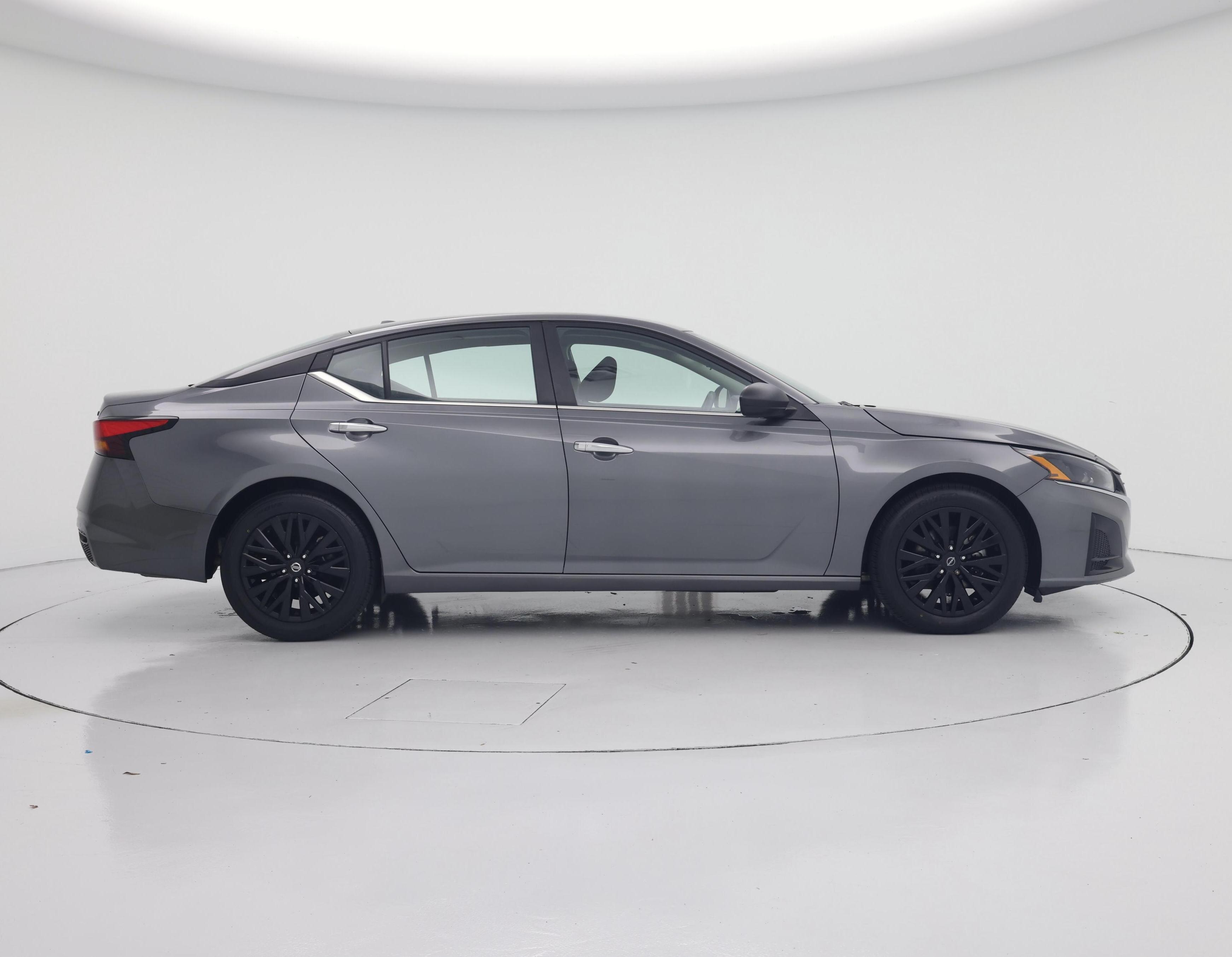 Thumbnail: 2024 Nissan Altima - 7