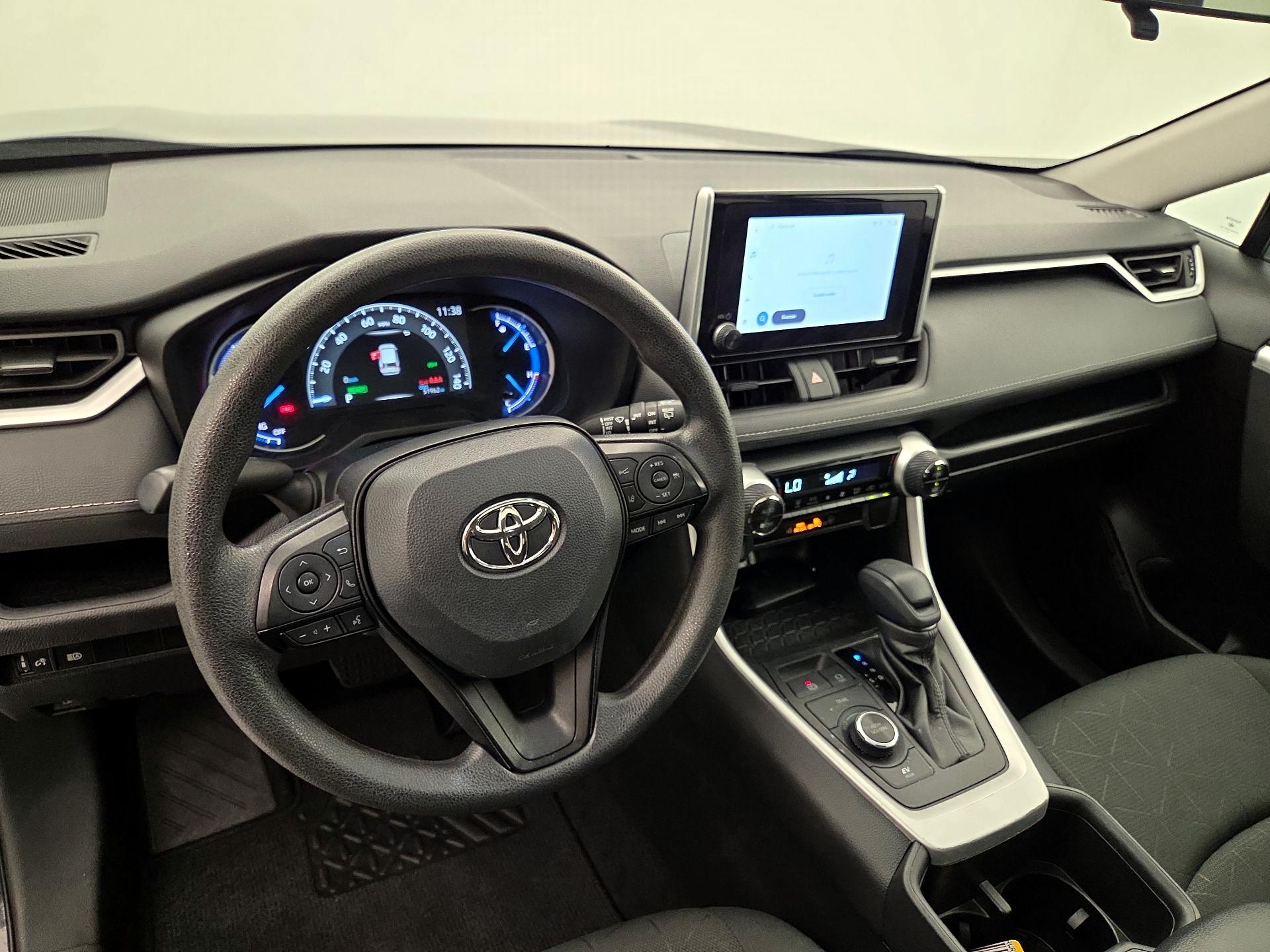 Thumbnail: 2024 Toyota RAV4 - 9