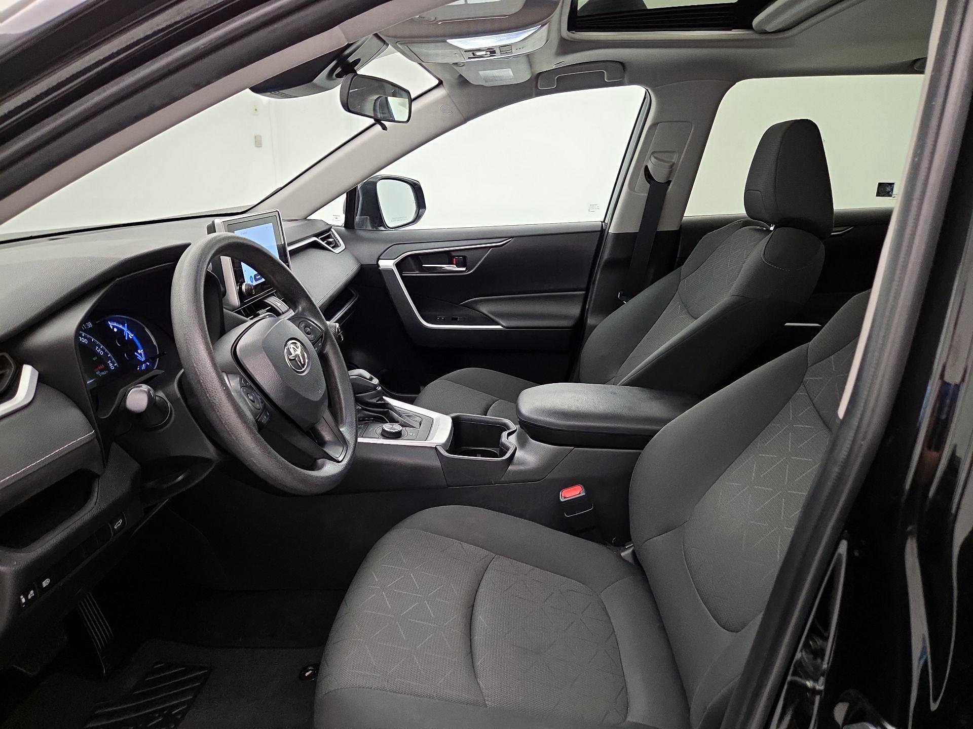 Thumbnail: 2024 Toyota RAV4 - 11