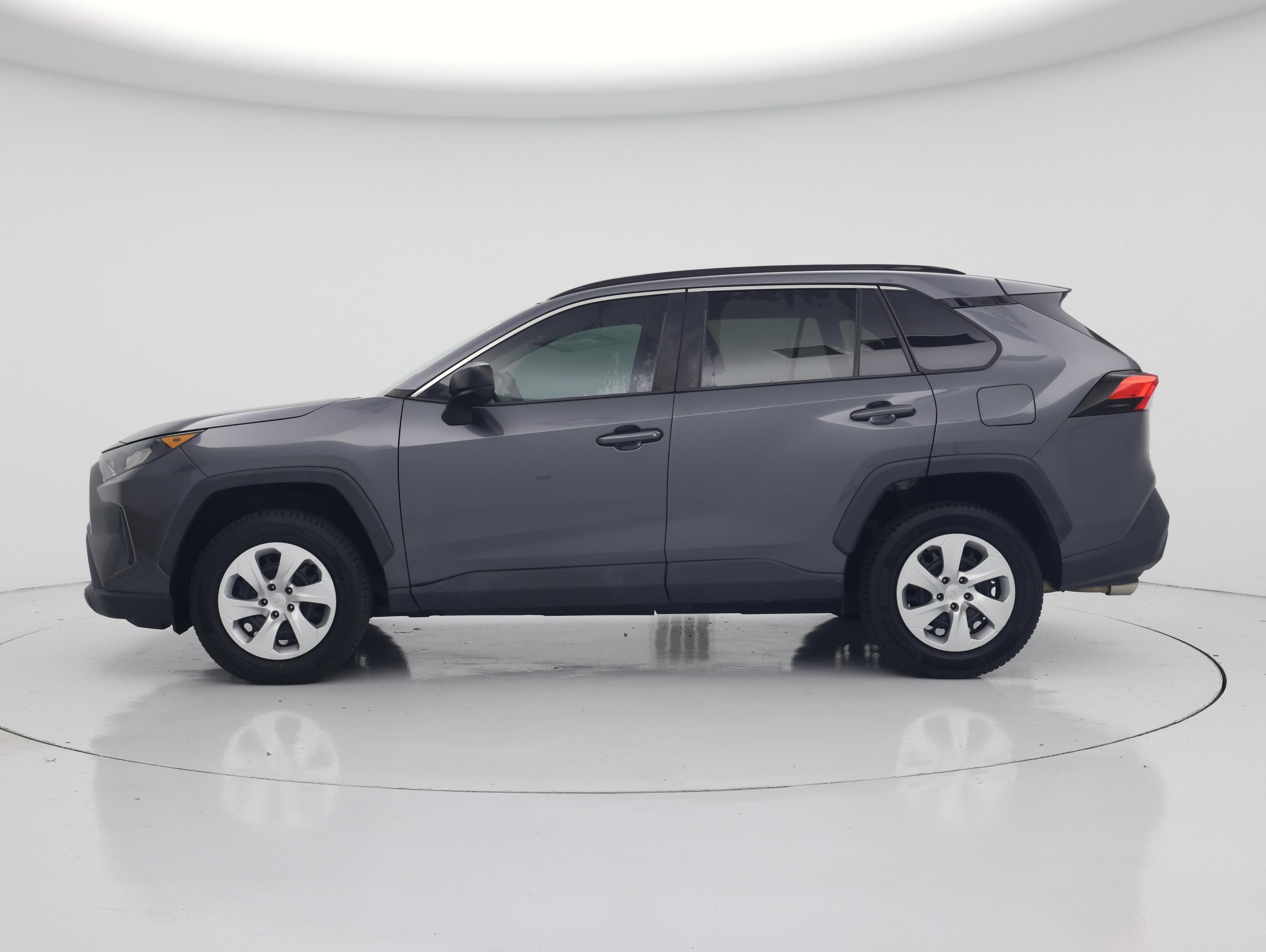 Thumbnail: 2020 Toyota RAV4 - 3