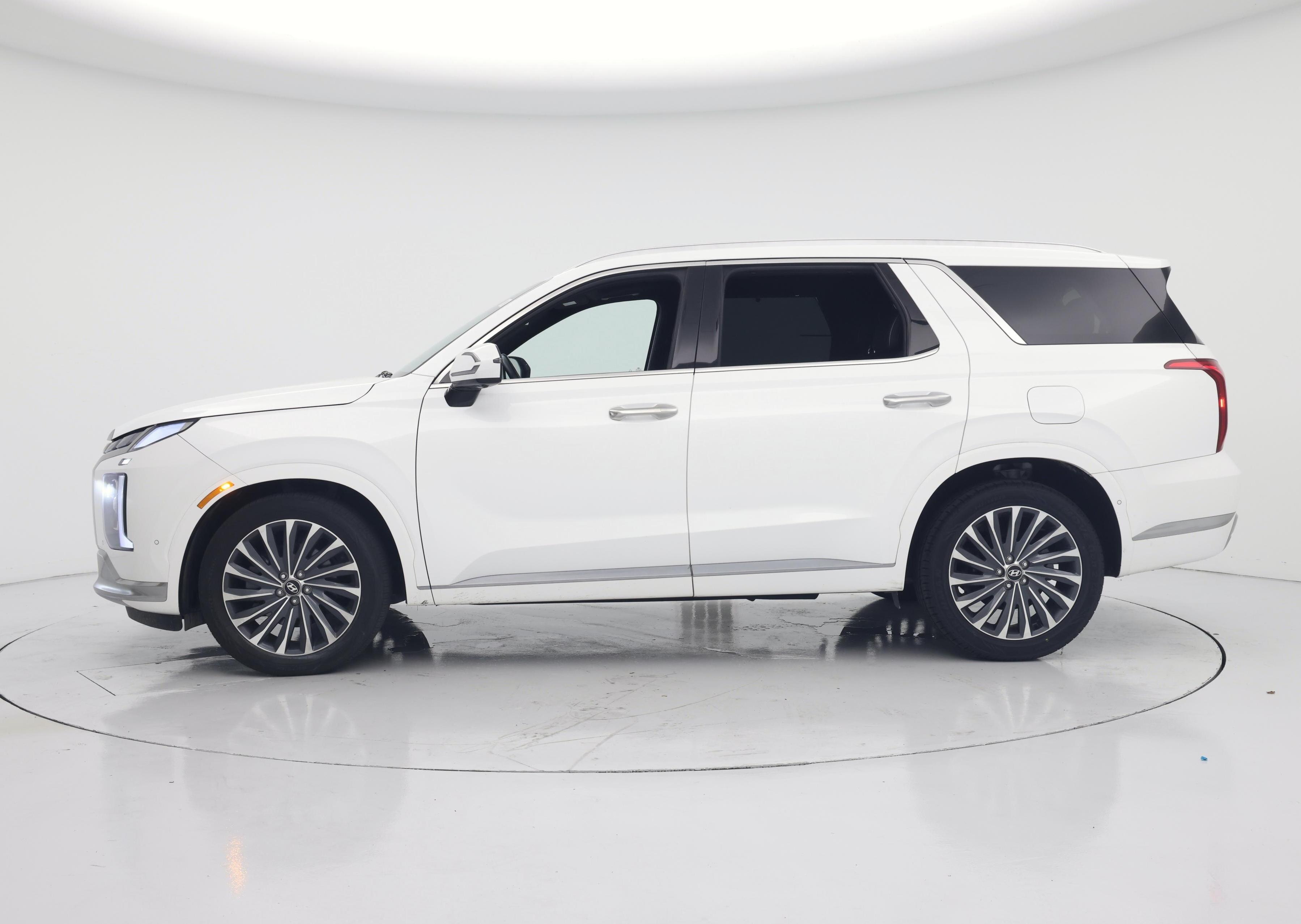Thumbnail: 2024 Hyundai Palisade - 3