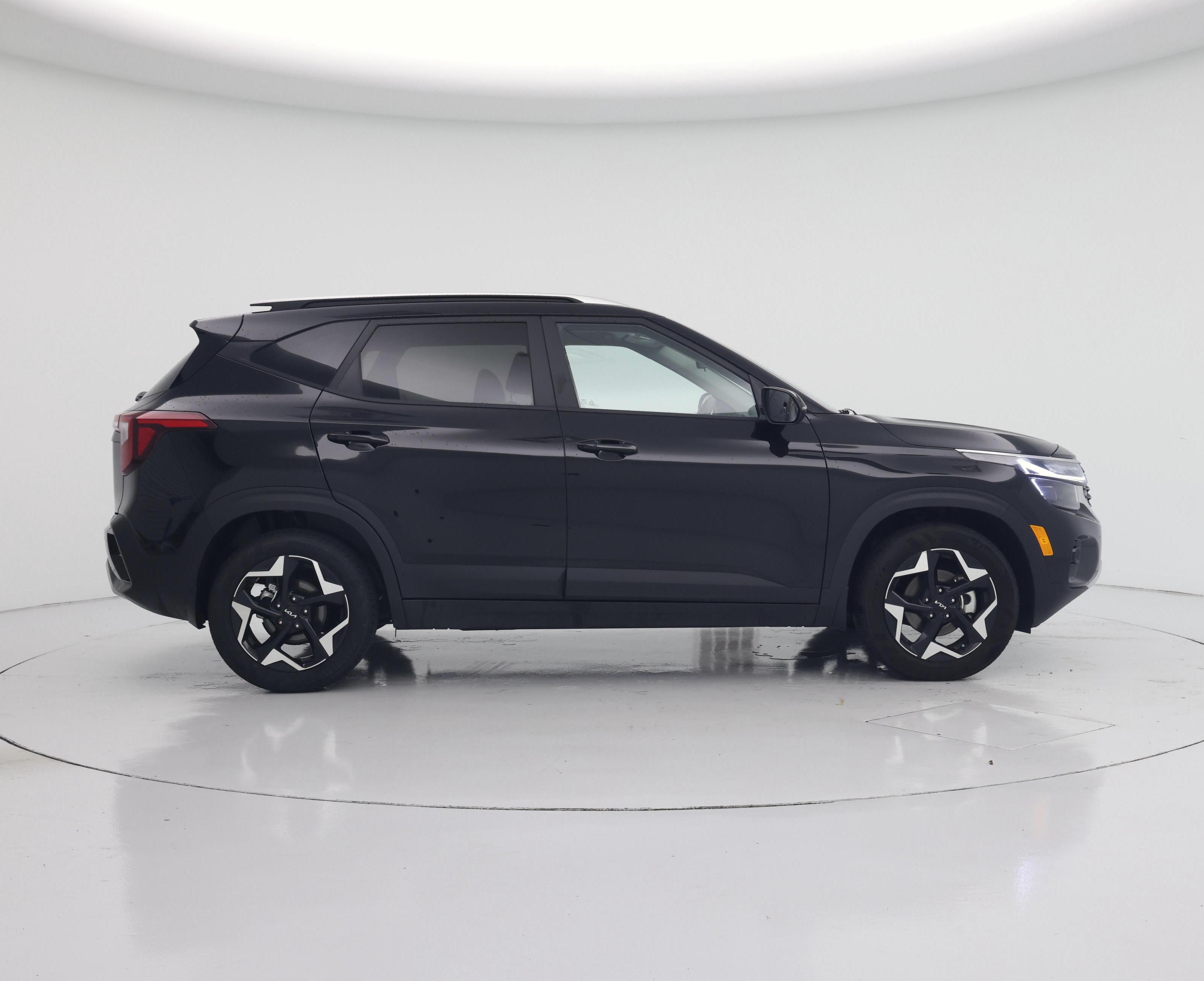 Thumbnail: 2025 Kia Seltos - 7