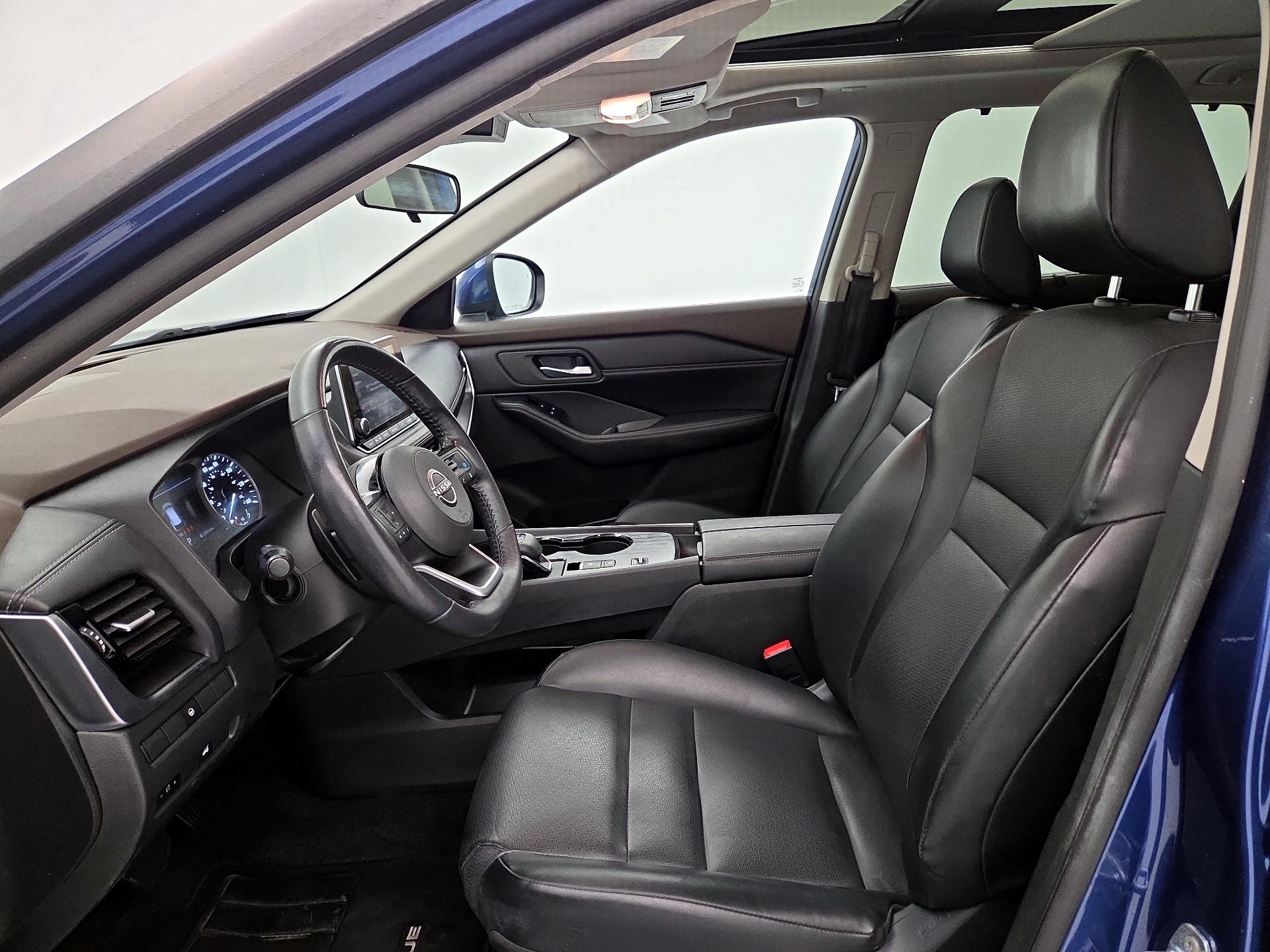 Thumbnail: 2022 Nissan Rogue - 11