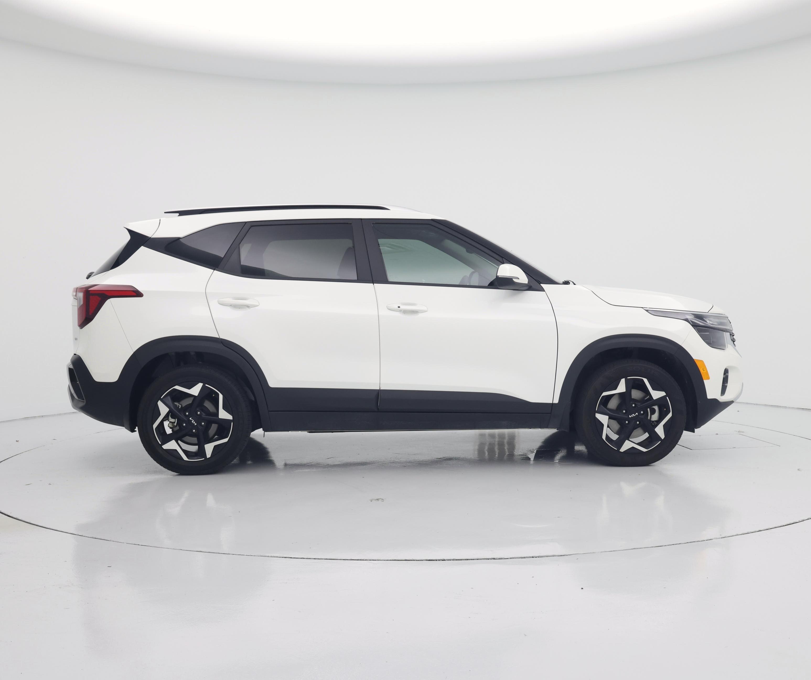 Thumbnail: 2025 Kia Seltos - 7