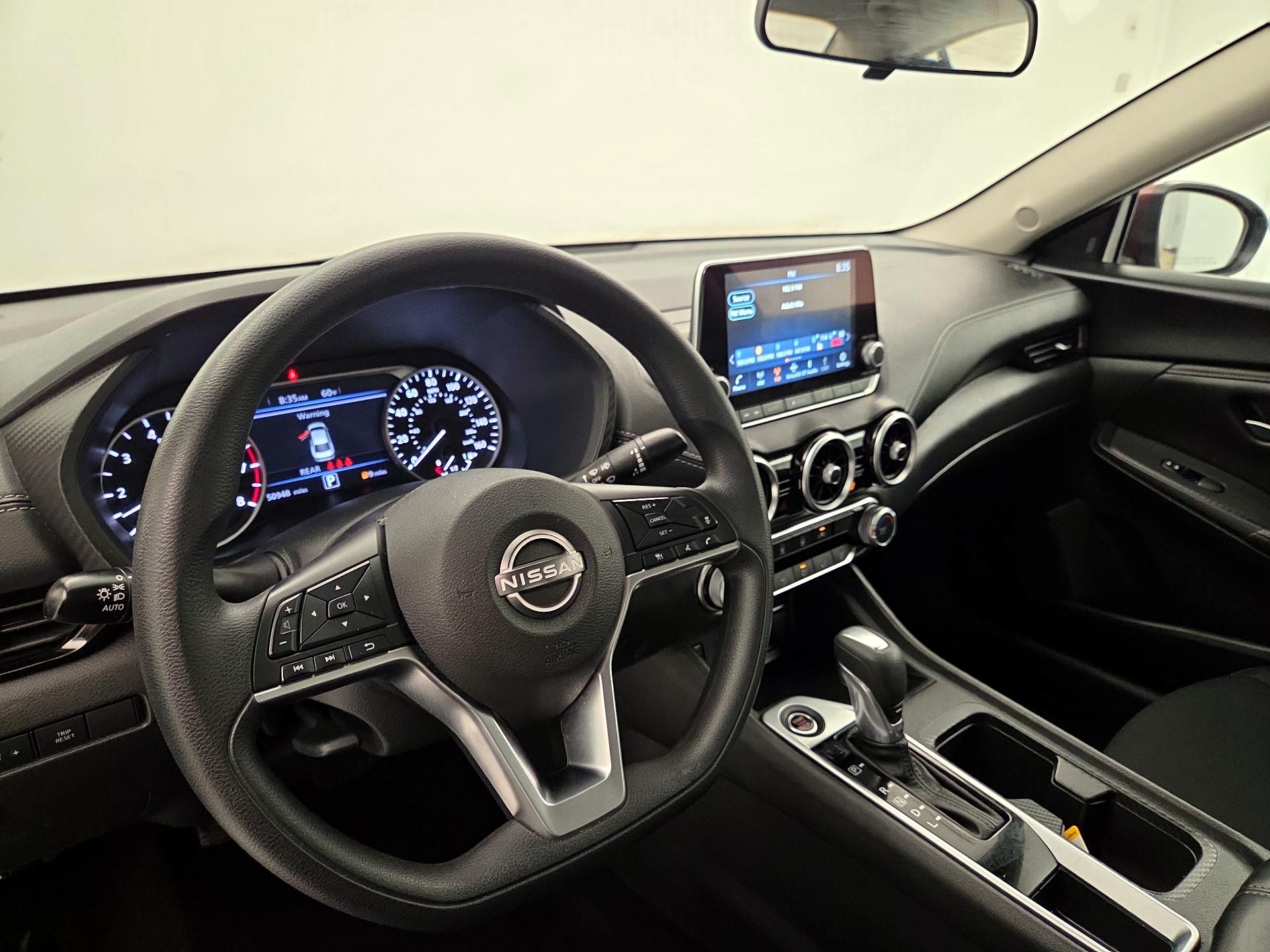 Thumbnail: 2024 Nissan Sentra - 9