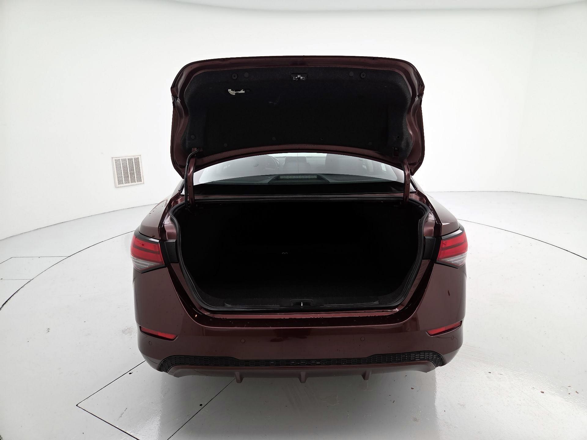 Thumbnail: 2024 Nissan Sentra - 20