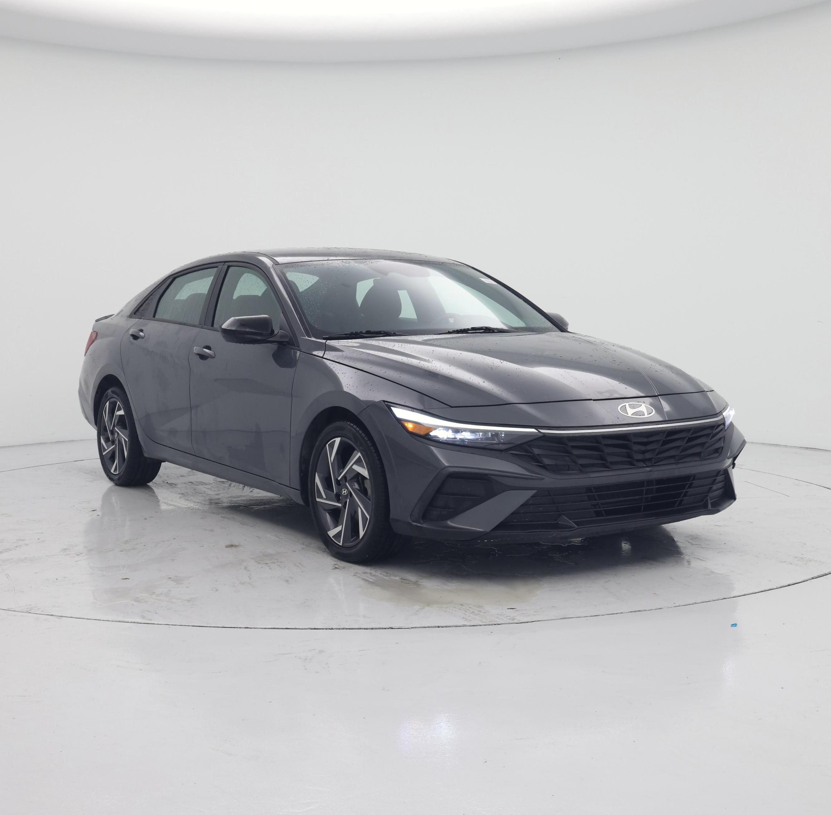 Gray 2025 Hyundai Elantra Sedan Front-Wheel Drive Automatic